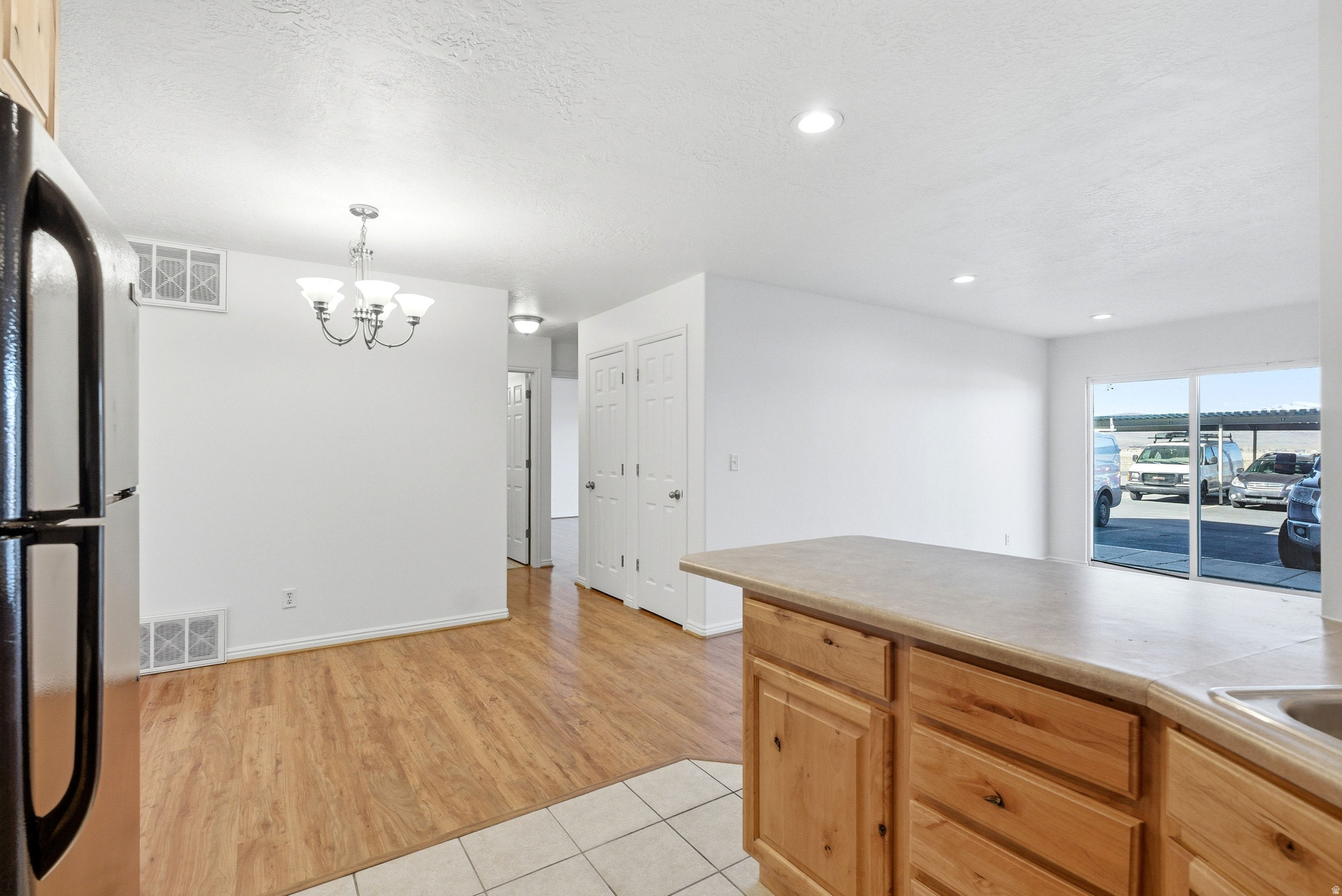 UINTA VIEW CONDOMINIUM - Residential