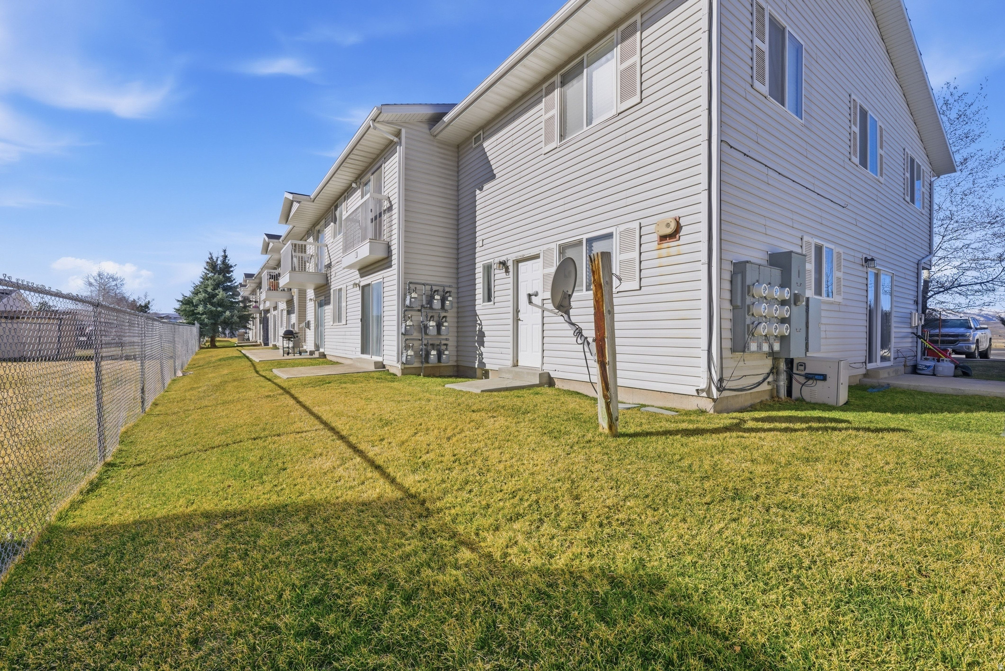 UINTA VIEW CONDOMINIUM - Residential