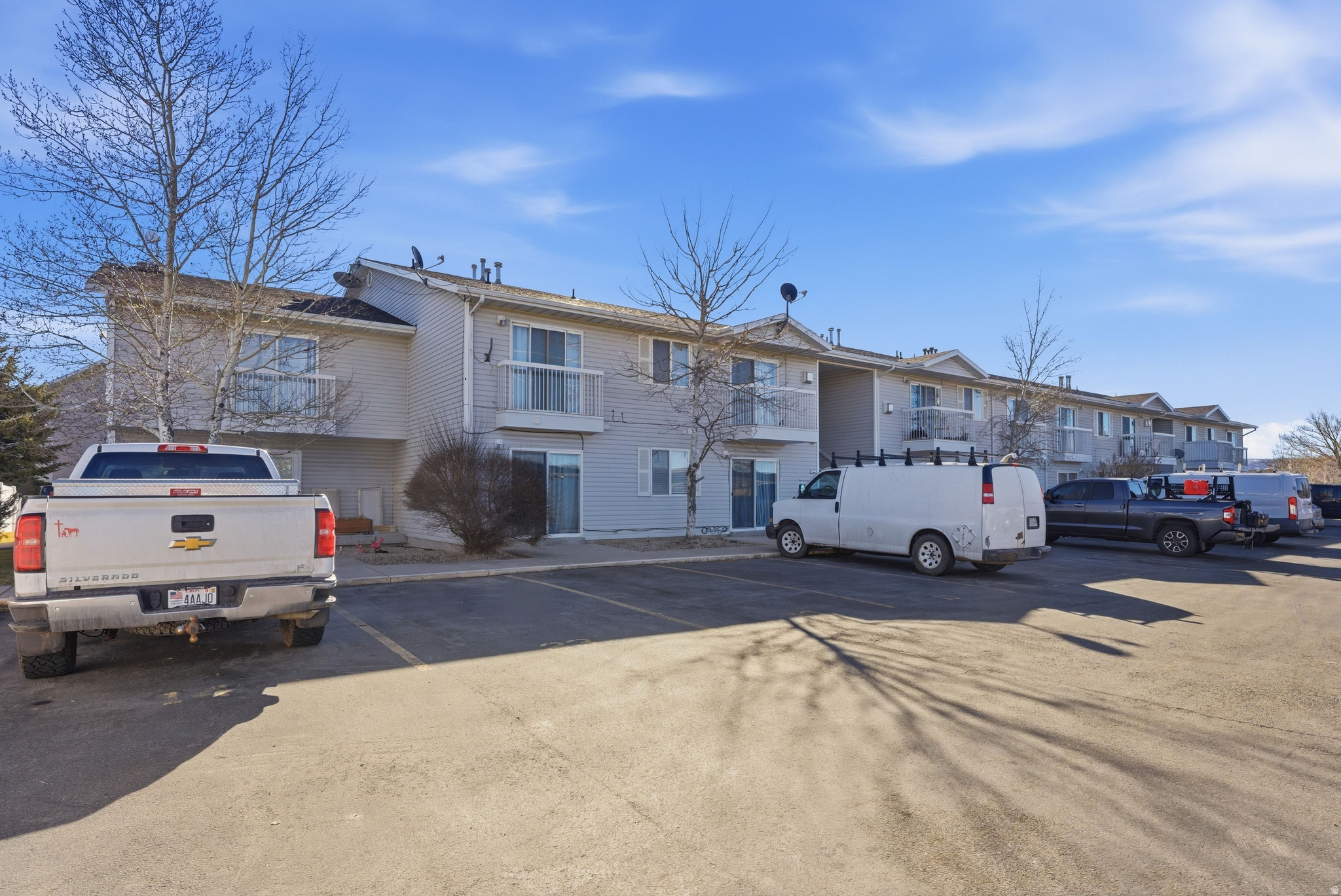 UINTA VIEW CONDOMINIUM - Residential