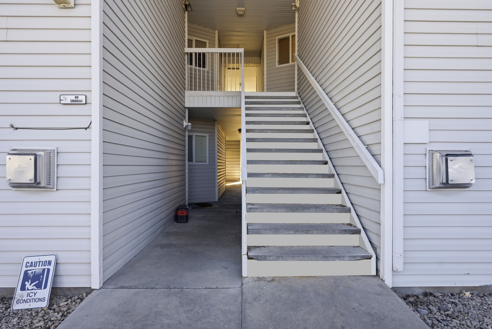 UINTA VIEW CONDOMINIUM - Residential