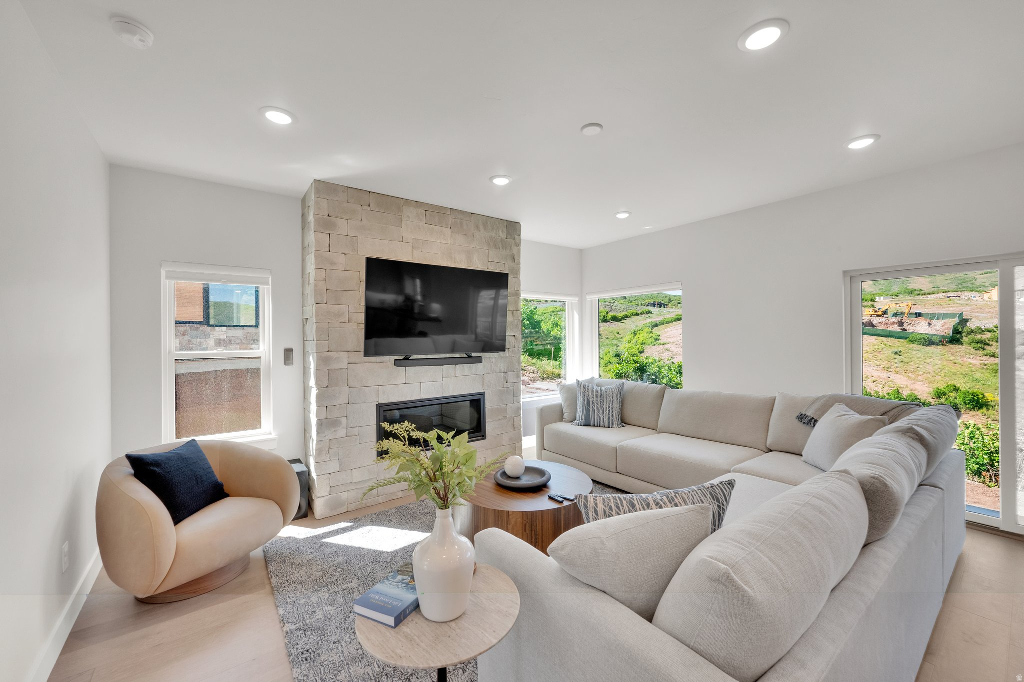 SAGE HEN - Residential