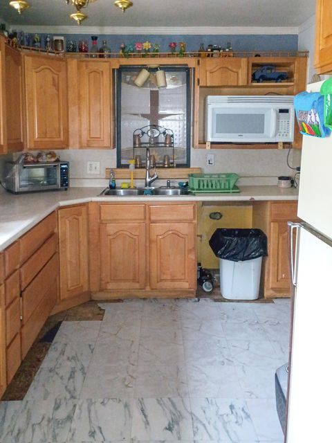 Tiny photo for 620 EDGEHILL PL, East Carbon, UT 84520 (MLS # 2158531)