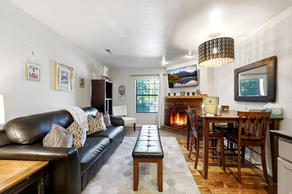 Photo of 1637 SHORTLINE RD #108, Park City, UT 84060 (MLS # 2183913)