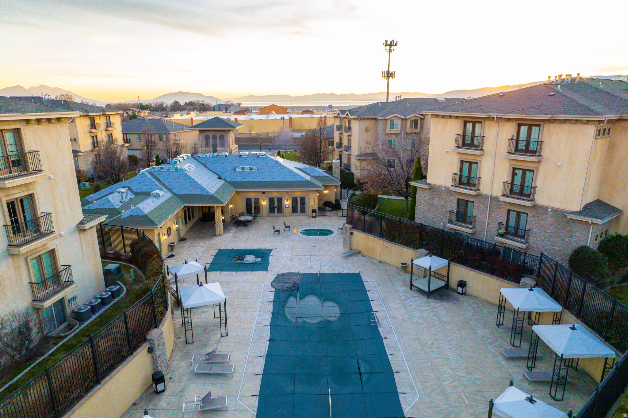 TORINO VILLAGE - Residential