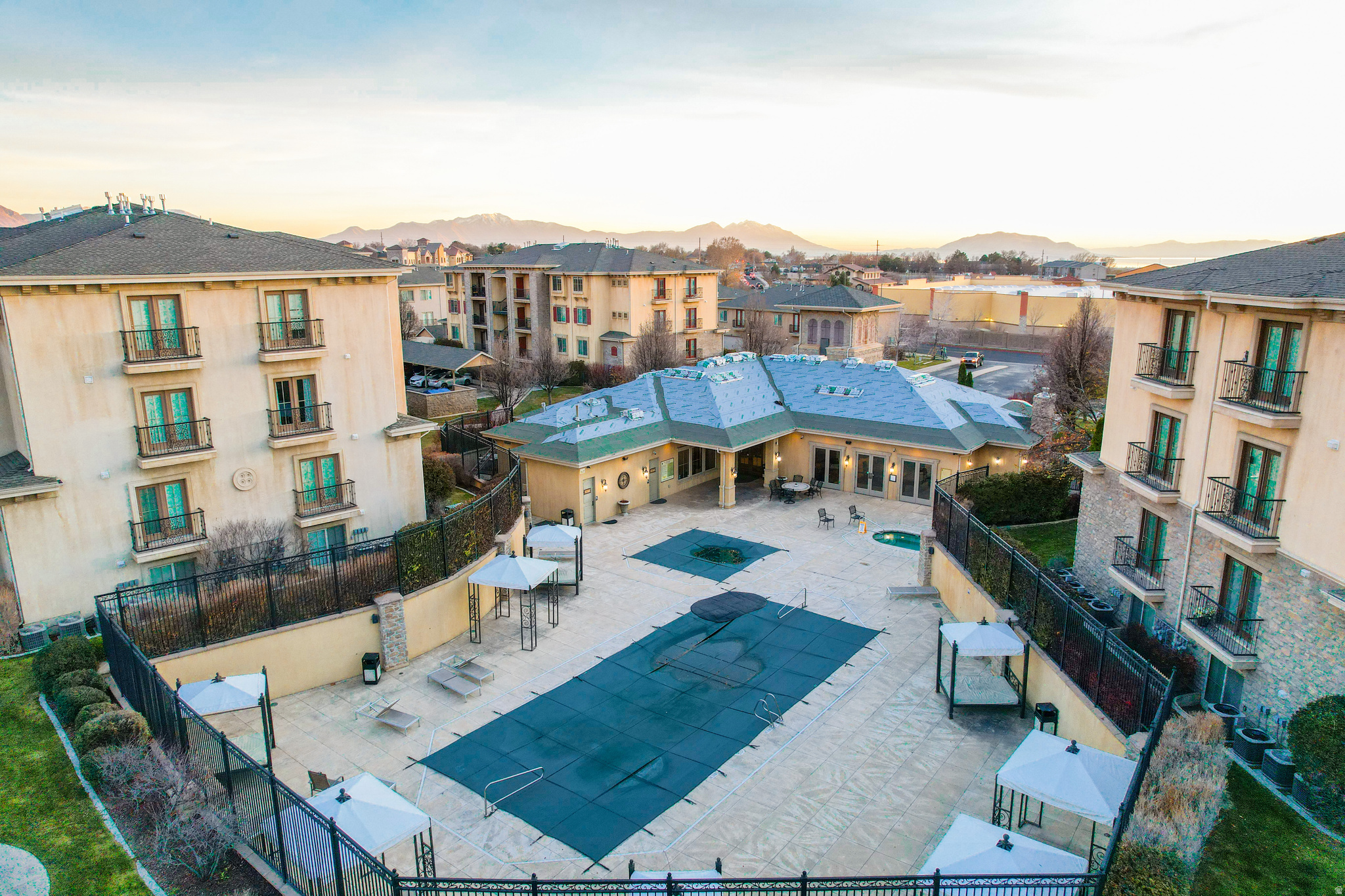 TORINO VILLAGE - Residential