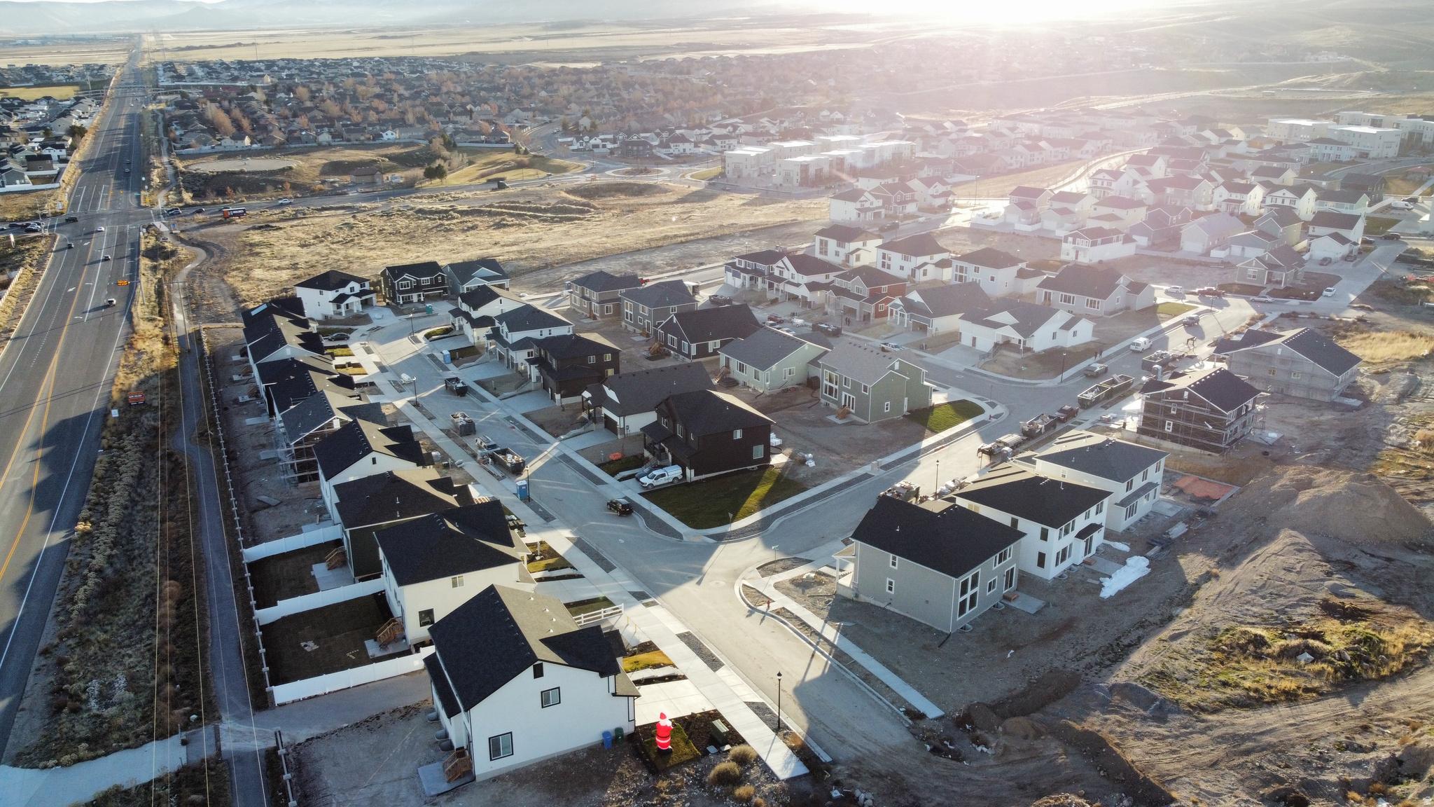 OQUIRRH WEST PHASE 3 - Residential