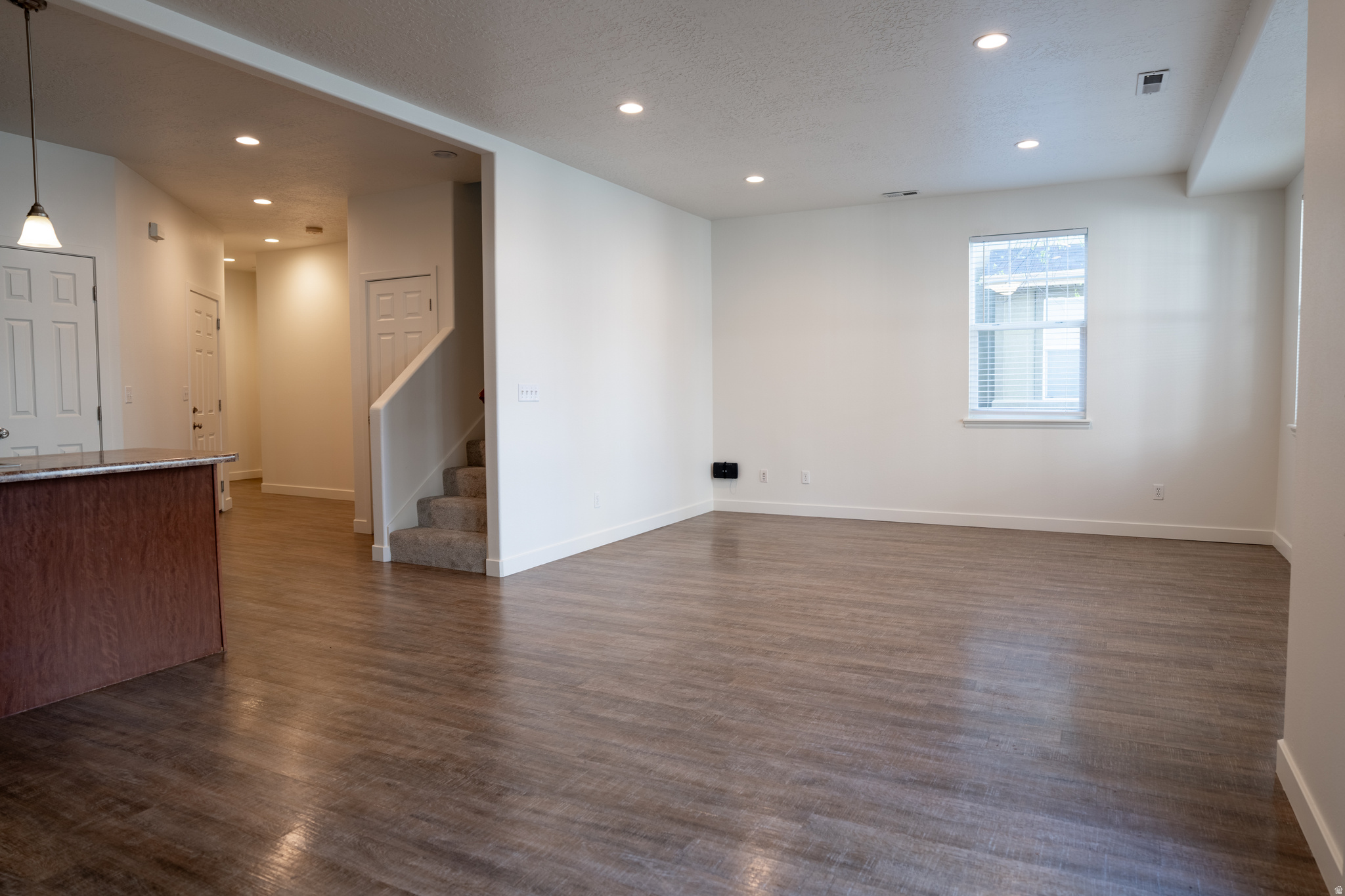 THE GABLES AT PLEASANT GROVE - Residential