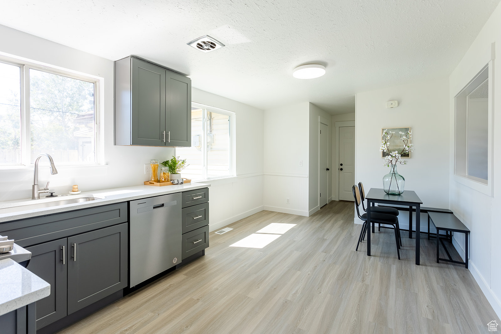 583 W Spacerama Dr, Murray, Utah image 8