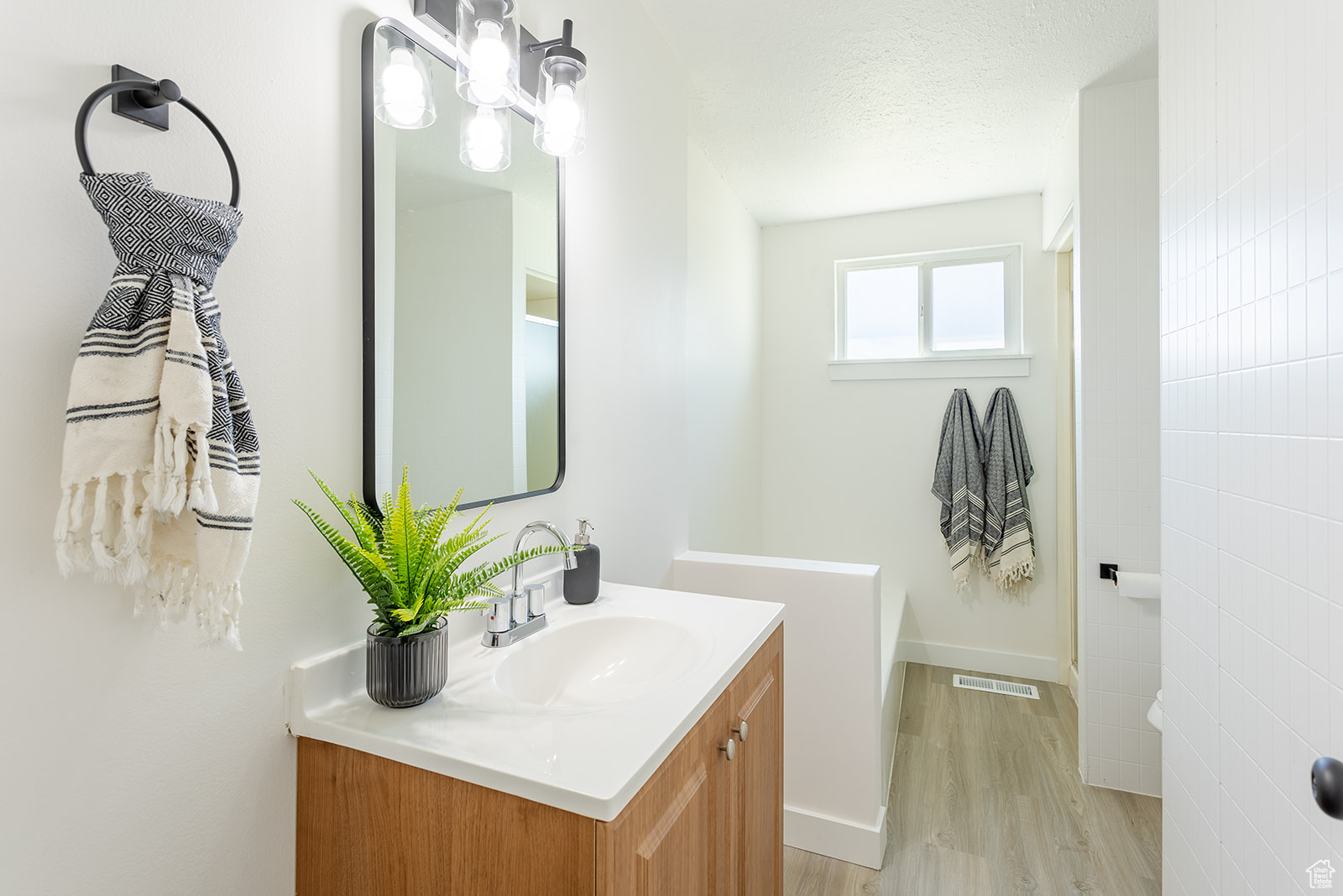 583 W Spacerama Dr, Murray, Utah image 18