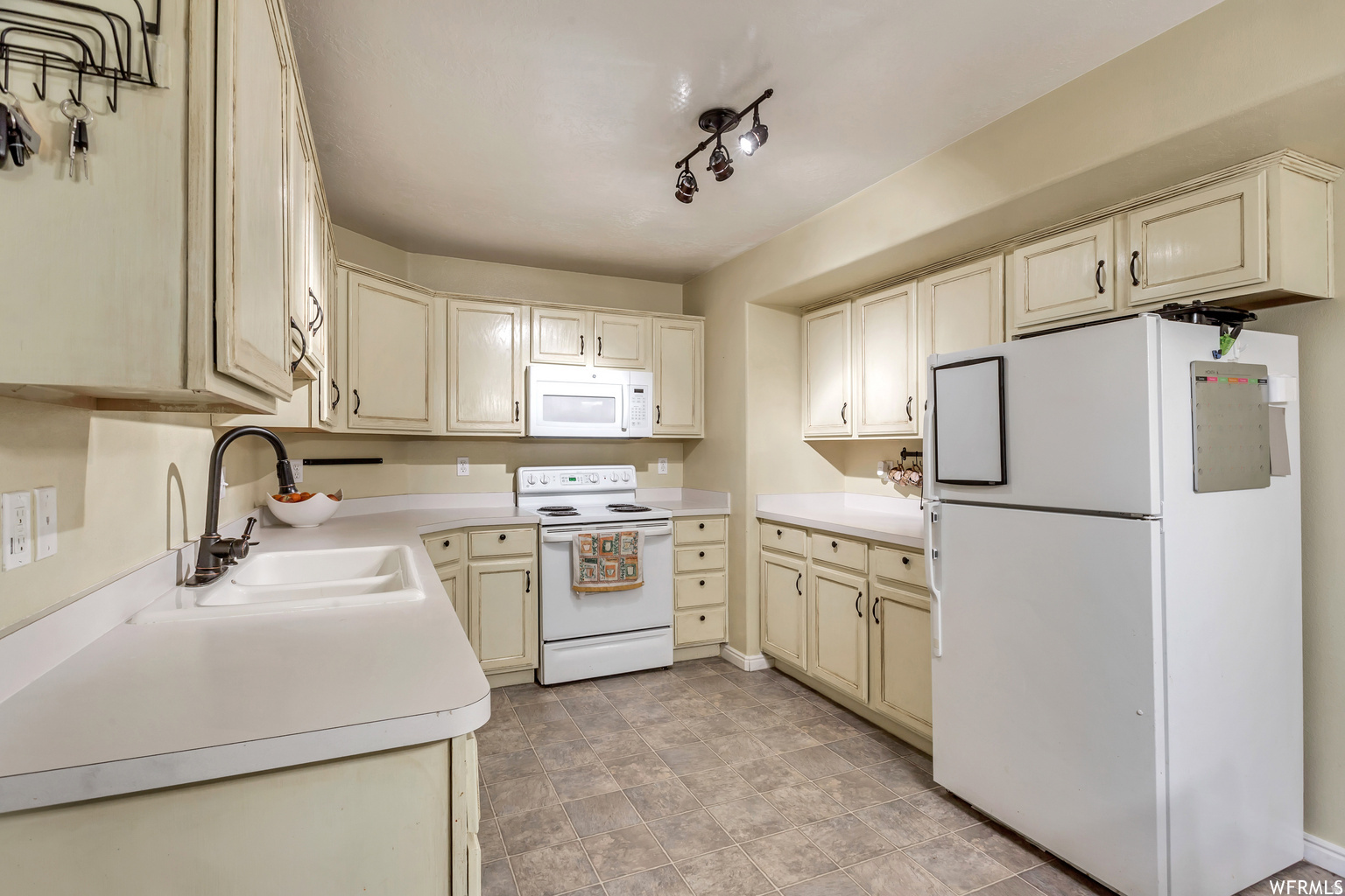 WILLOW SPRINGS - Residential