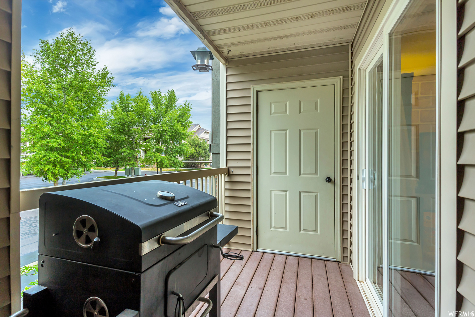 WILLOW SPRINGS - Residential