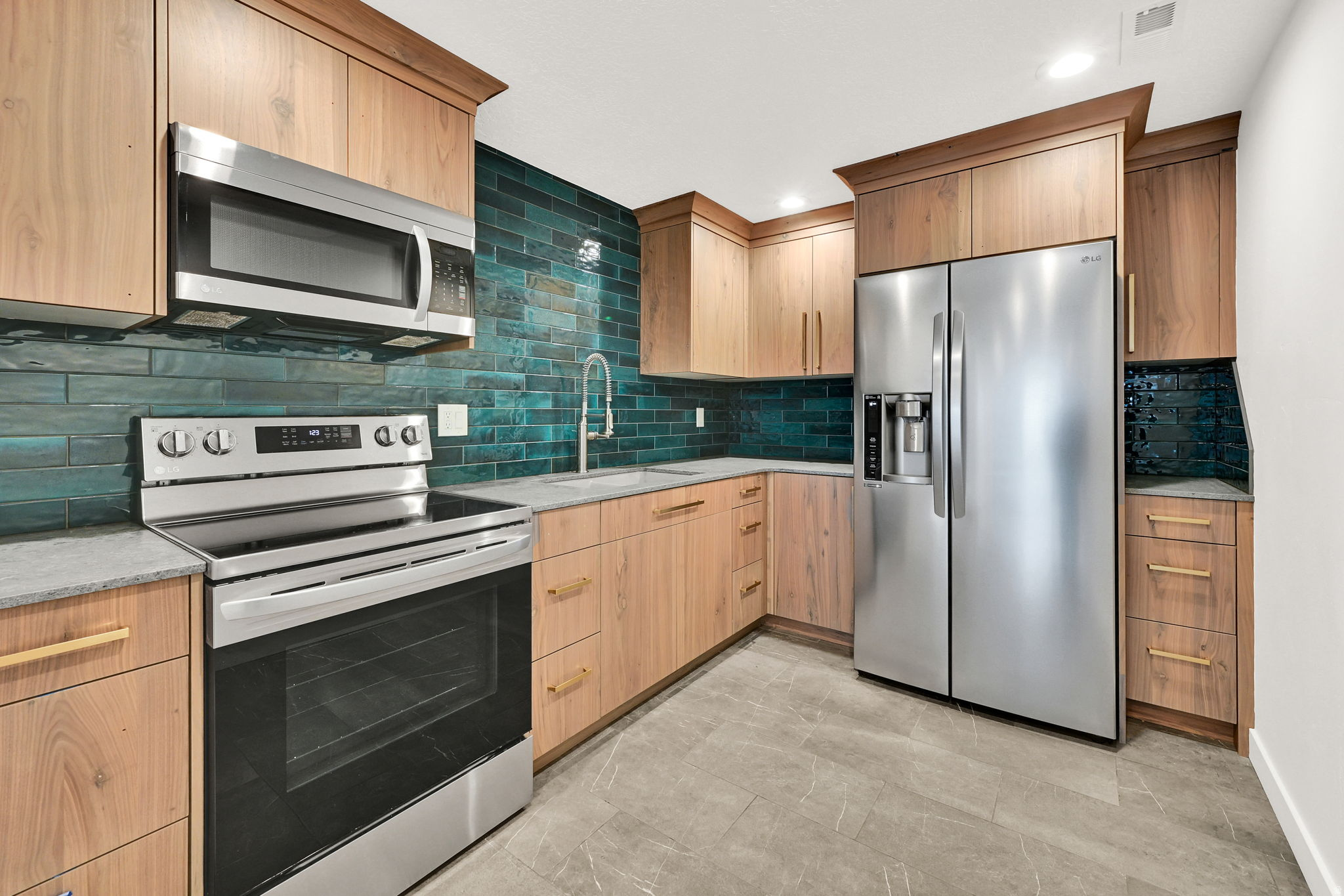 HARVEST PARK - Residential