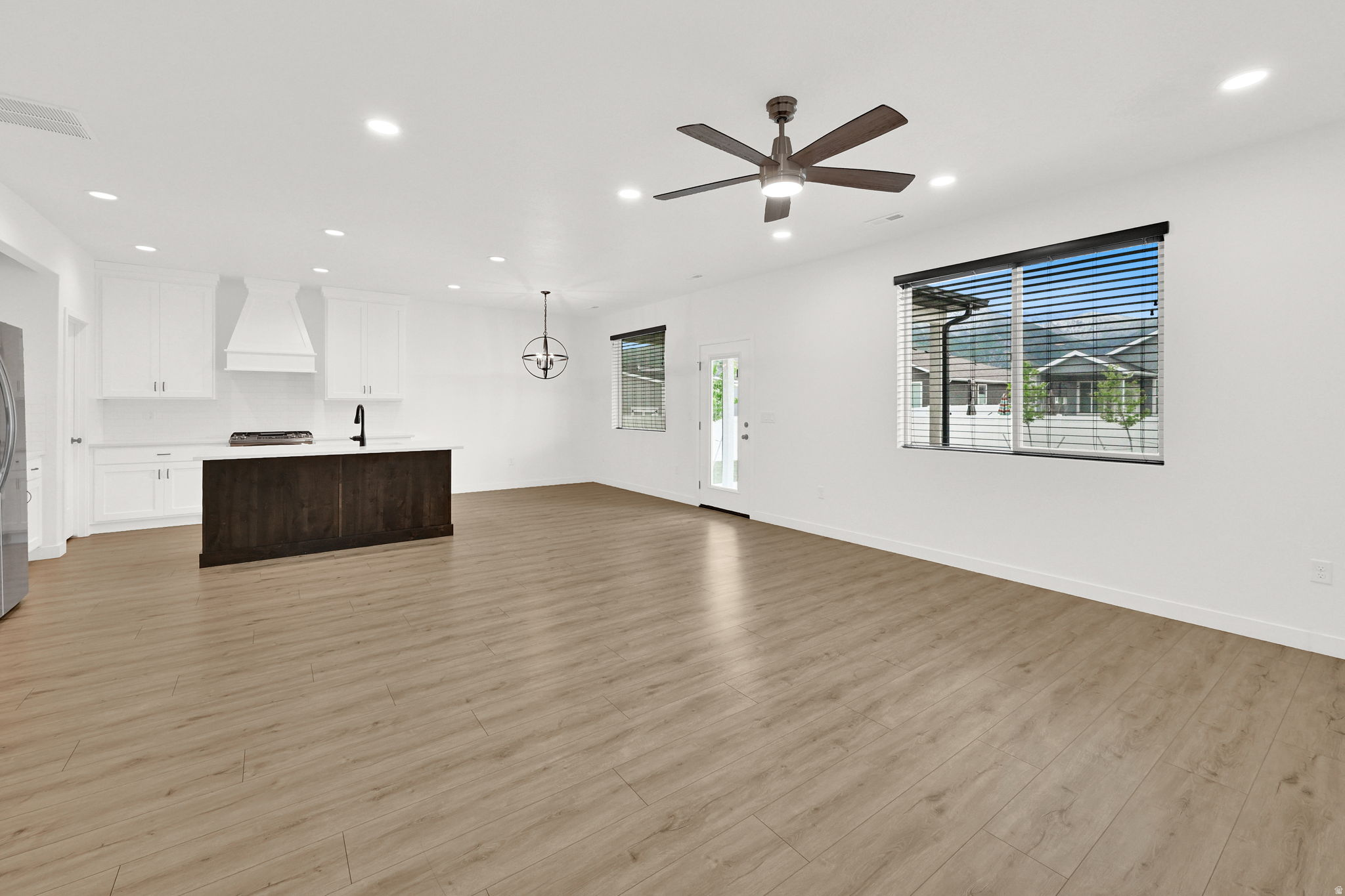 HARVEST PARK - Residential
