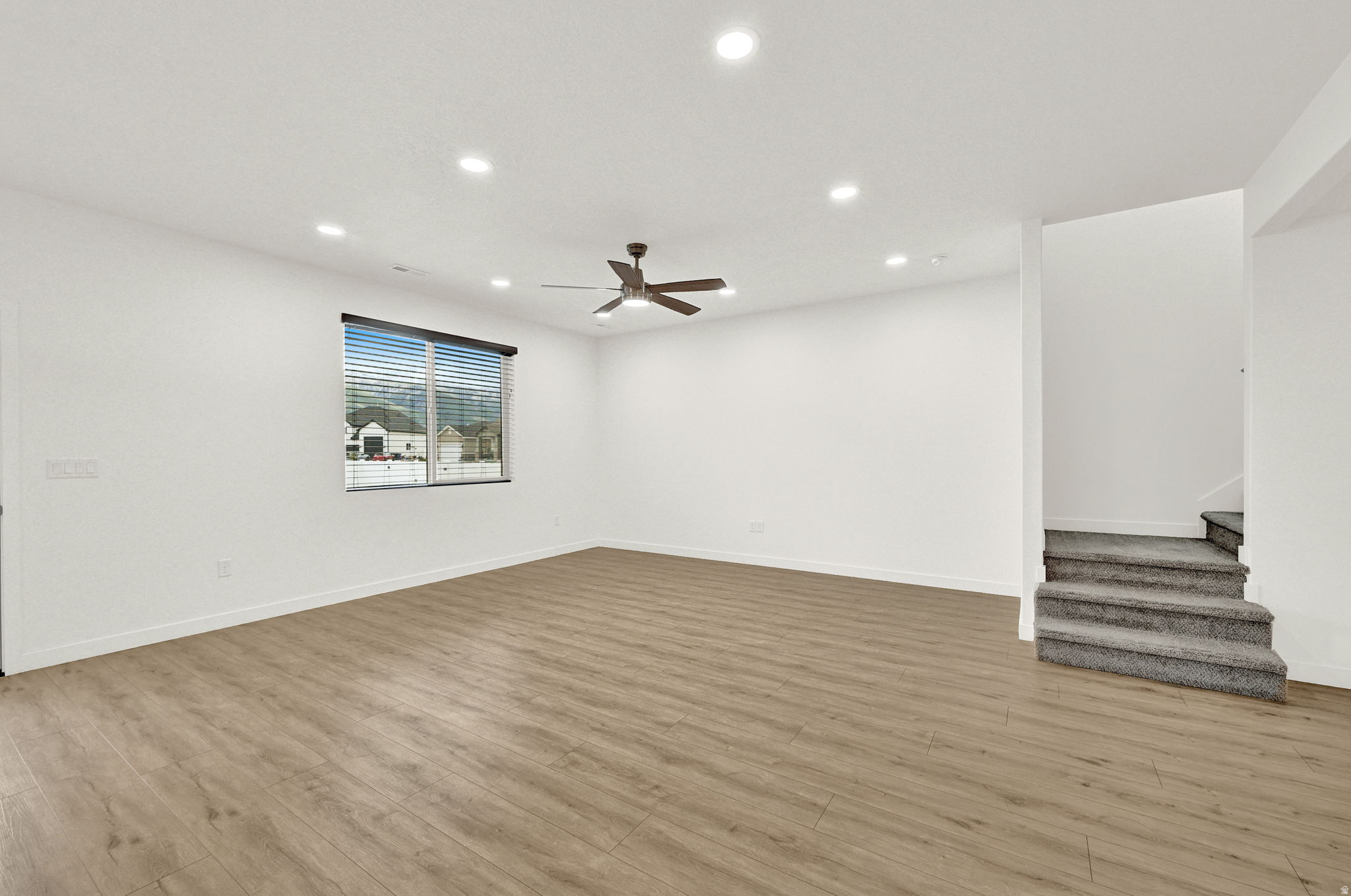 HARVEST PARK - Residential