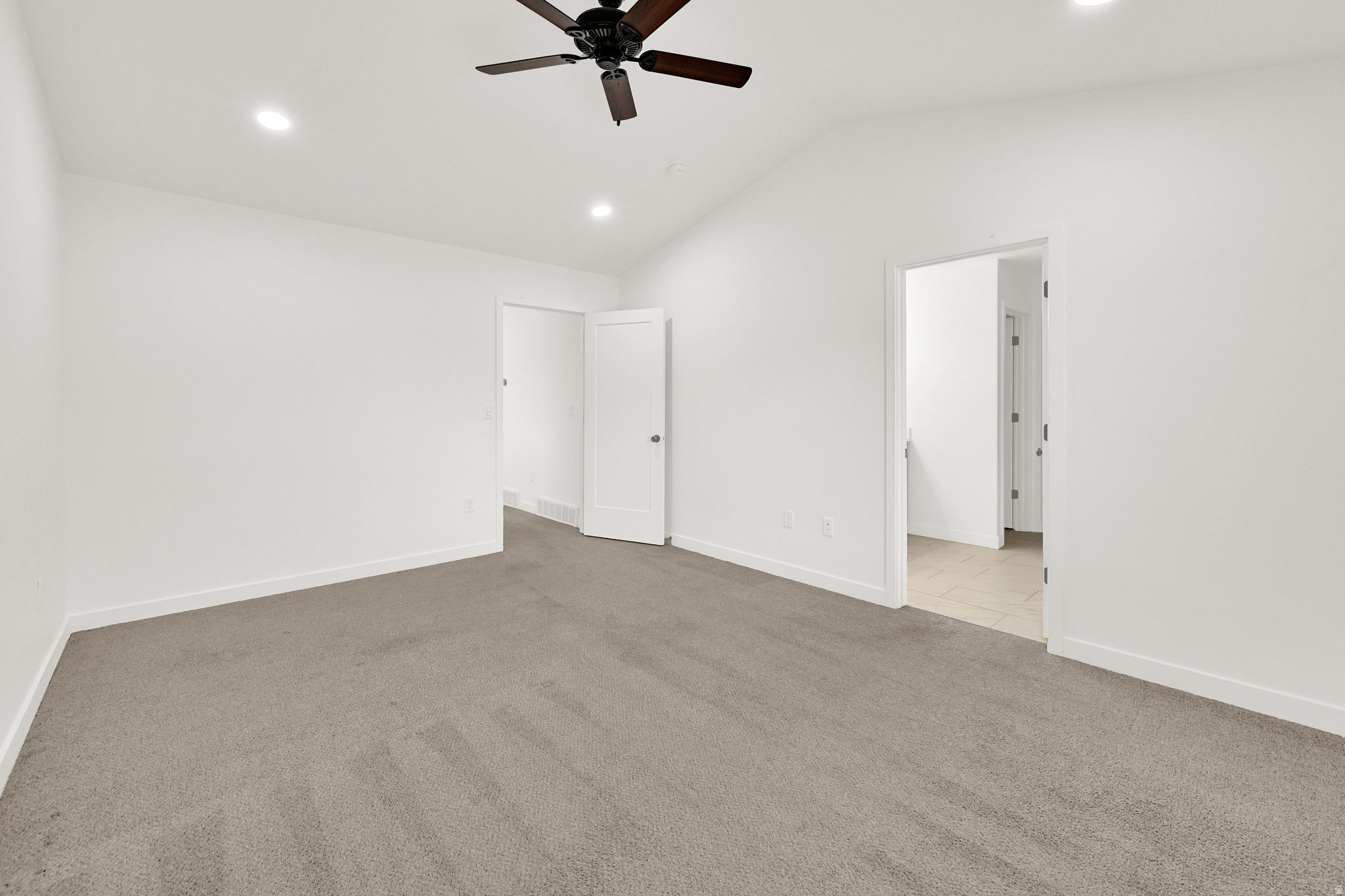 HARVEST PARK - Residential