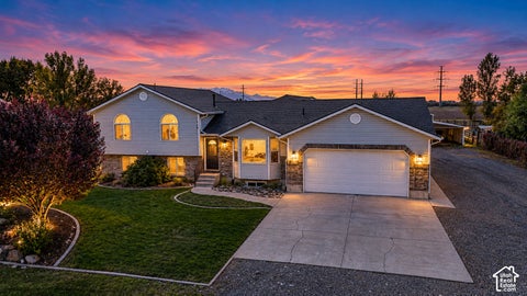 Photo of 4705 W 9050 N, Tremonton, UT 84337 (MLS # 2192436)
