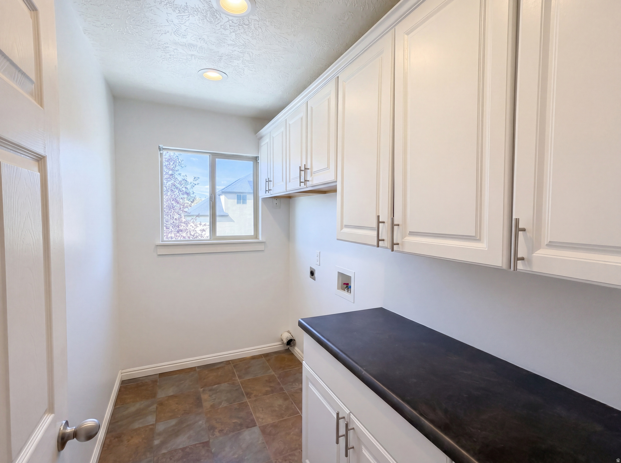 NORTH LAKE - Residential