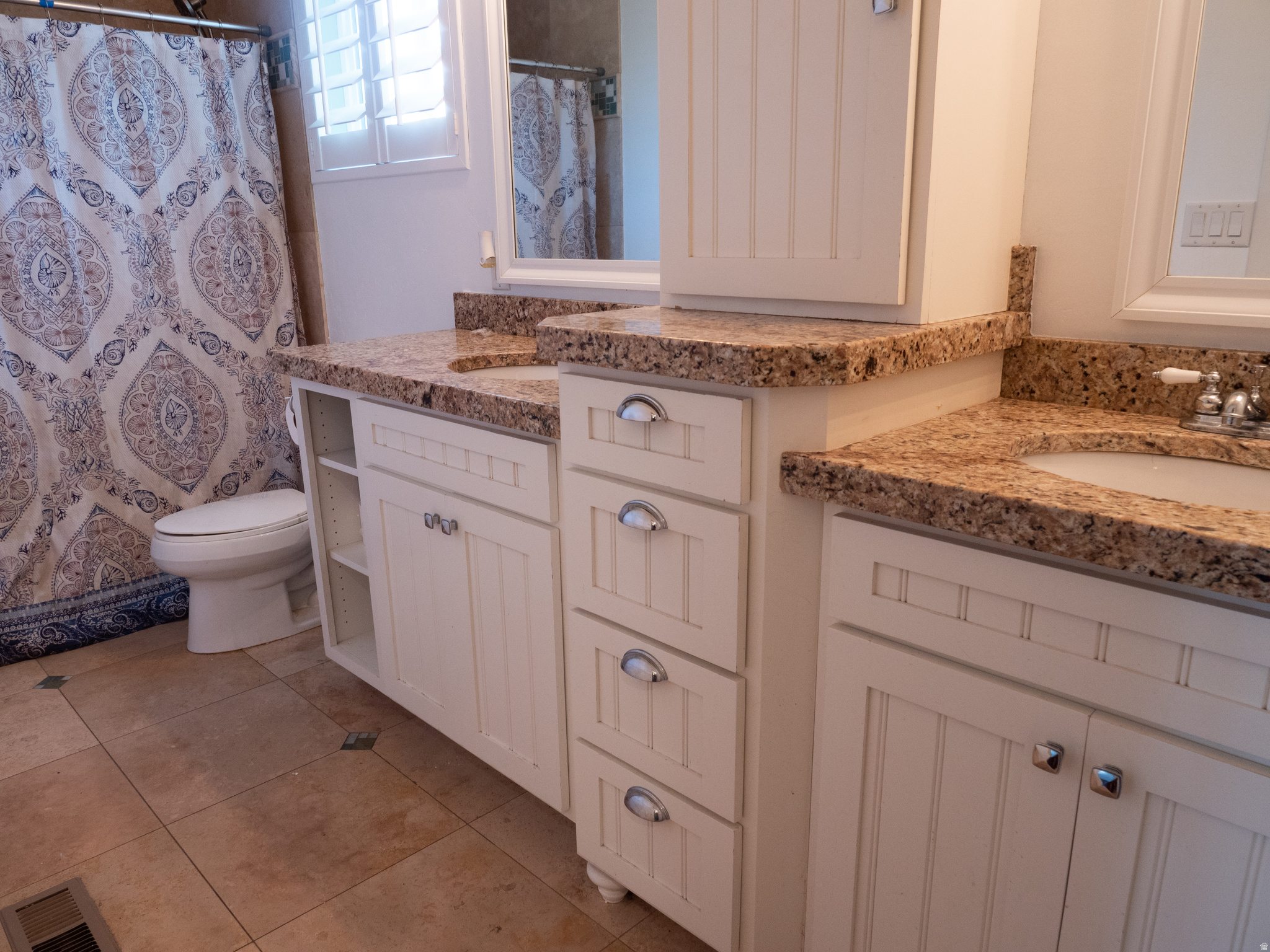 MAPLETON HIGHLANDS - Residential