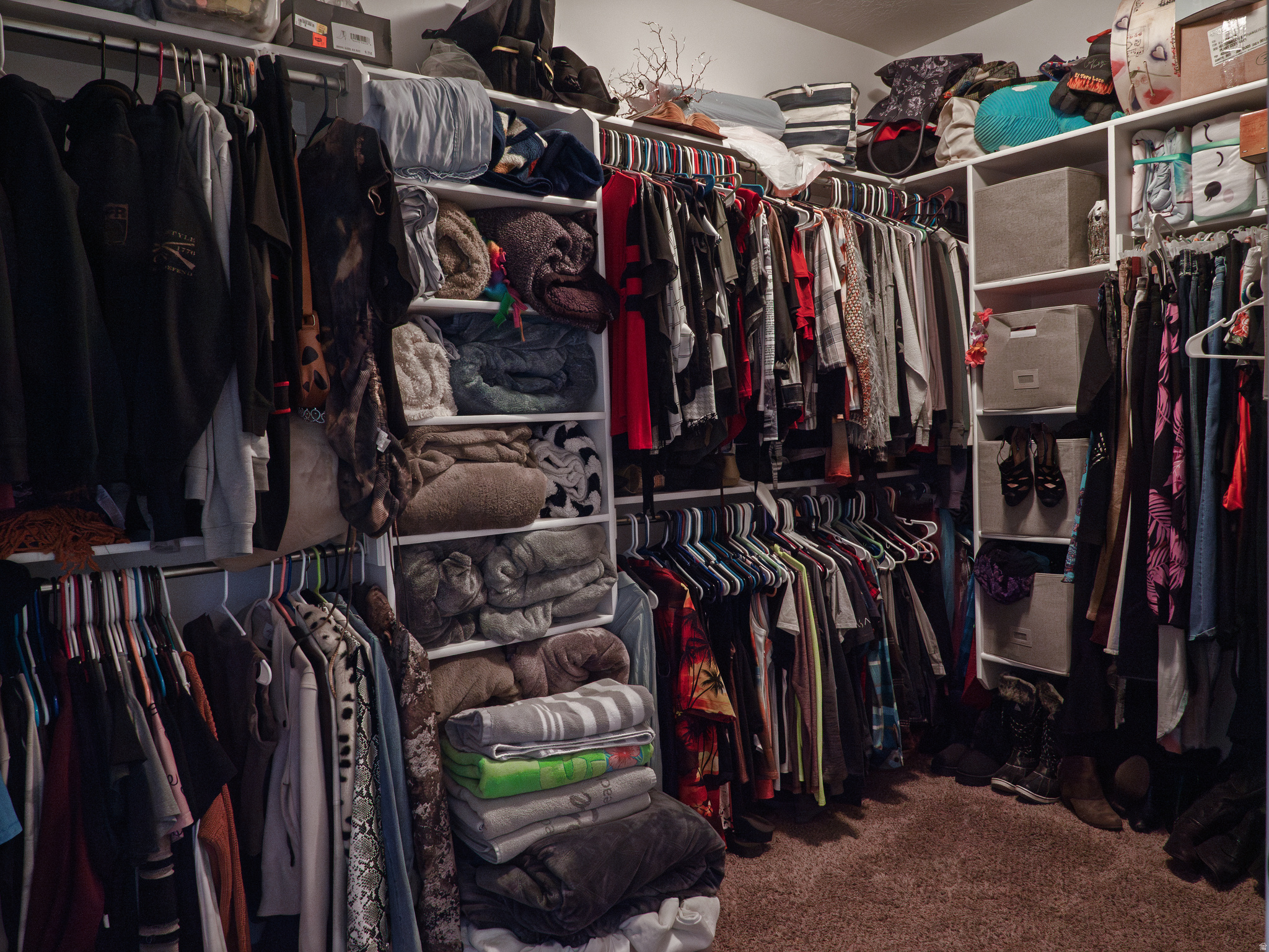 MAPLETON HIGHLANDS - Residential