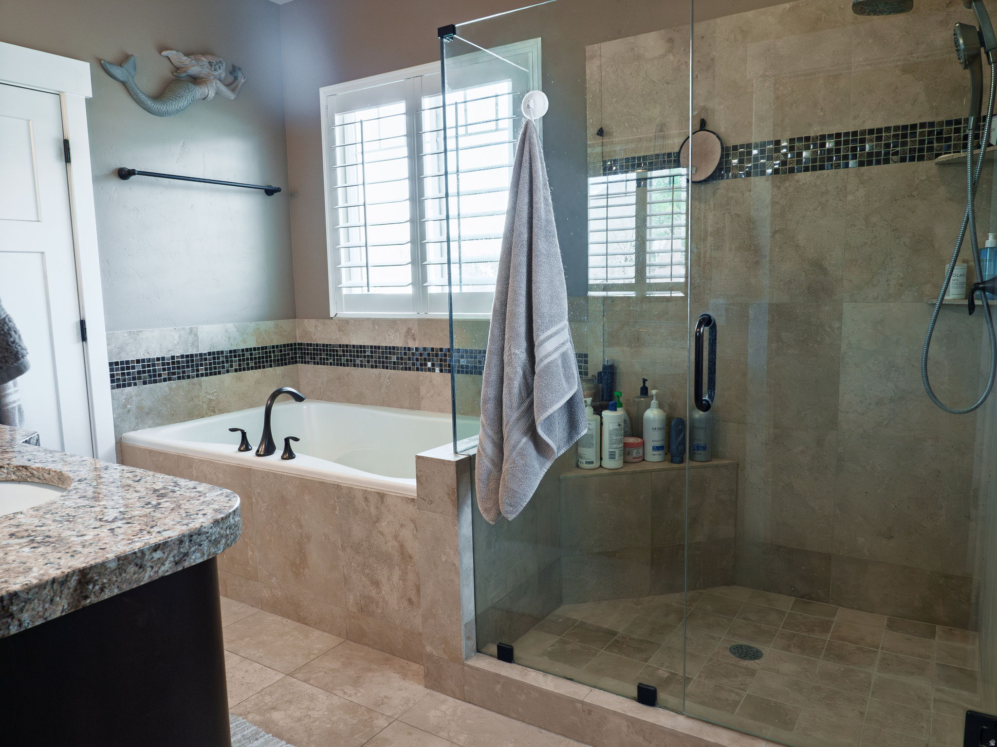 MAPLETON HIGHLANDS - Residential