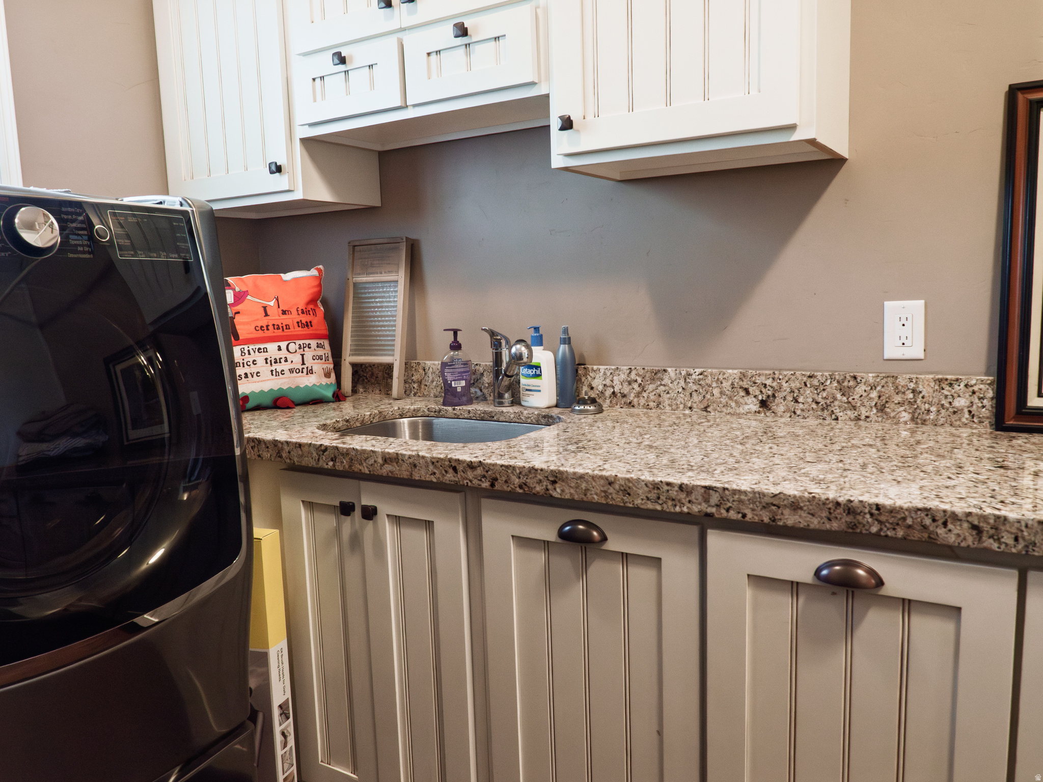 MAPLETON HIGHLANDS - Residential