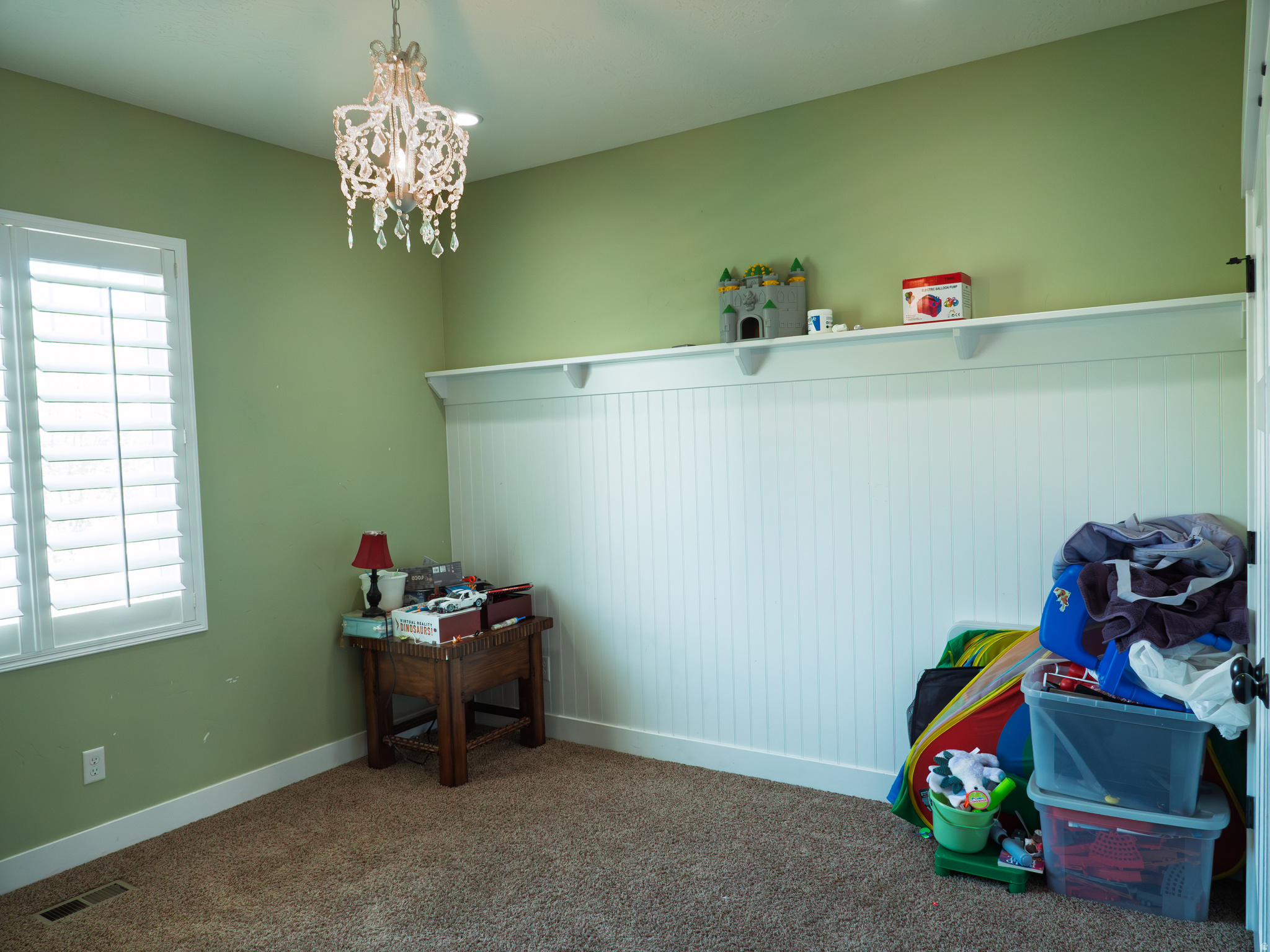 MAPLETON HIGHLANDS - Residential