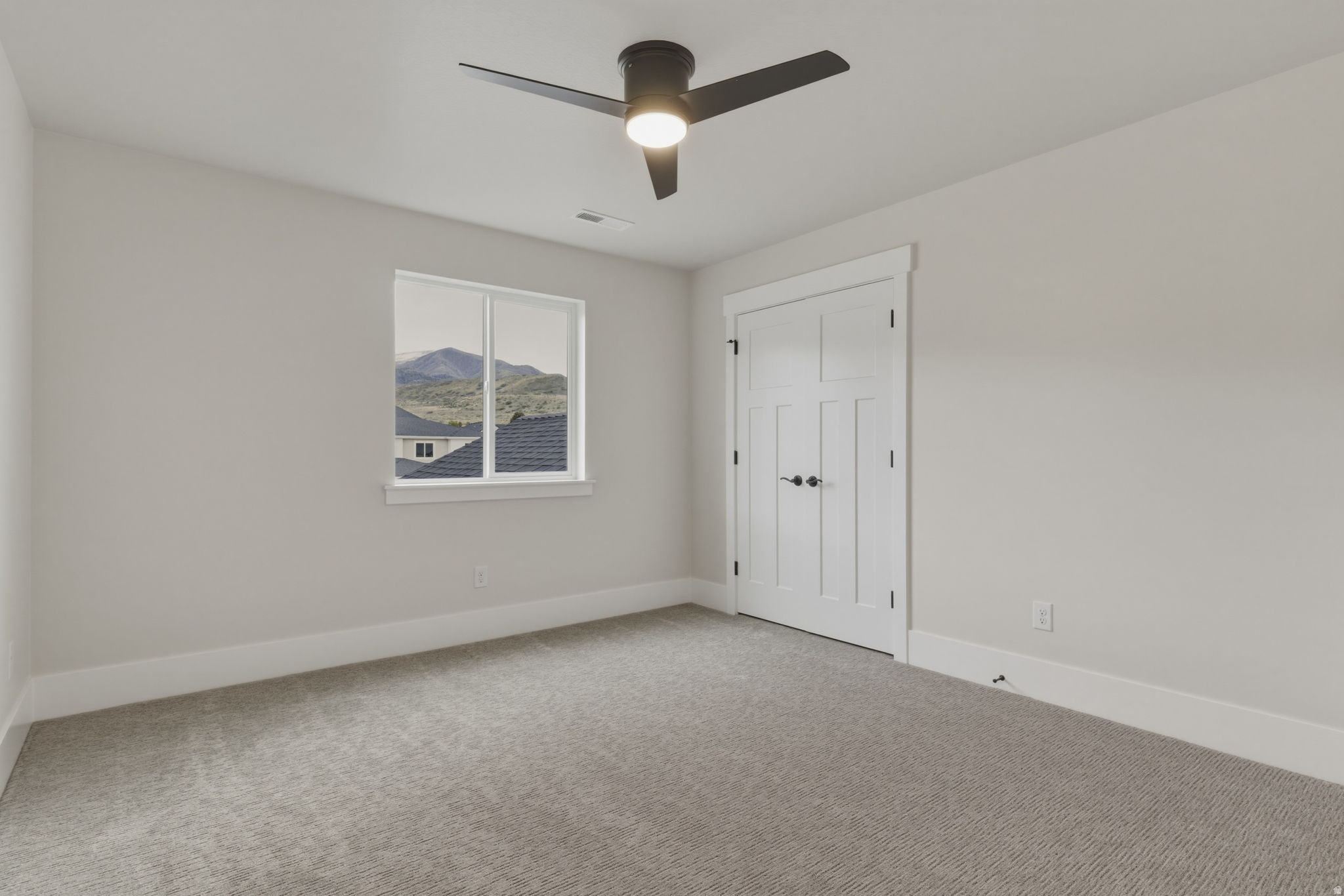 QUAIL MOUNTAIN - Residential