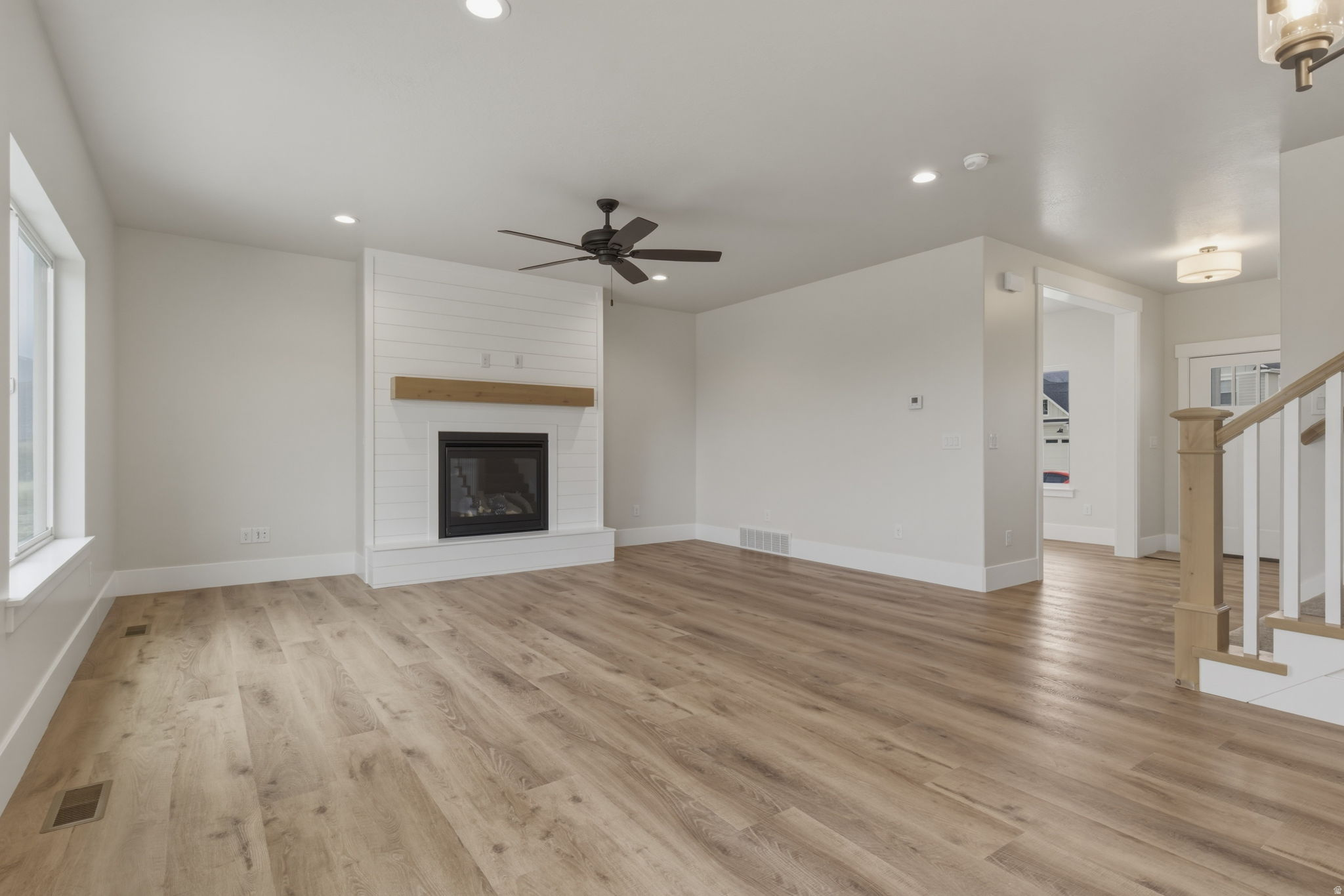 QUAIL MOUNTAIN - Residential