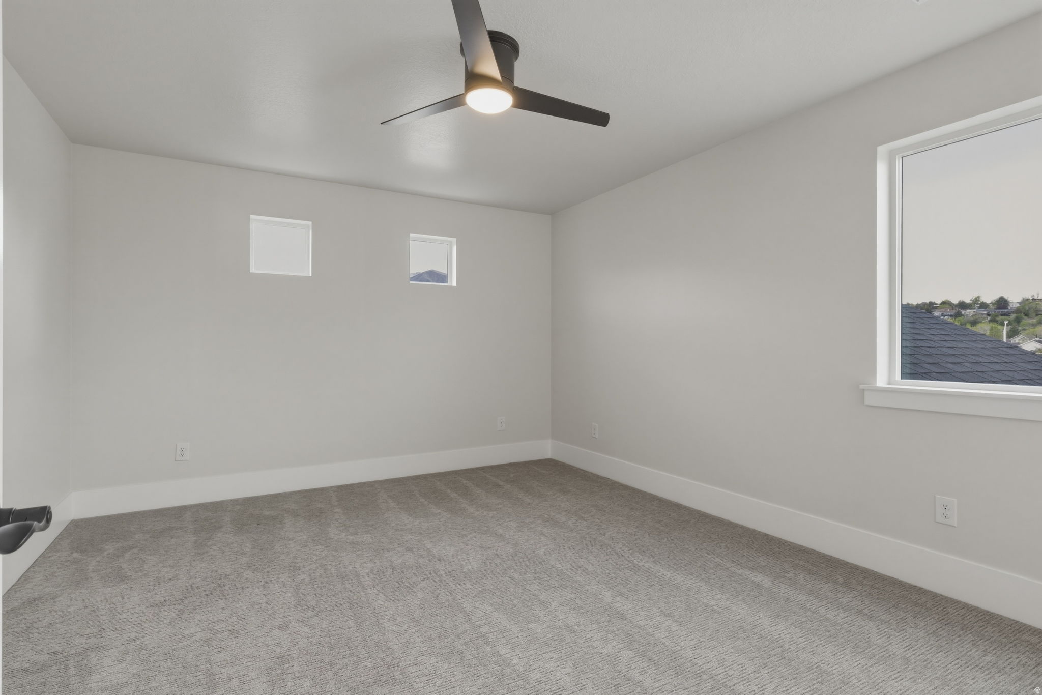 QUAIL MOUNTAIN - Residential