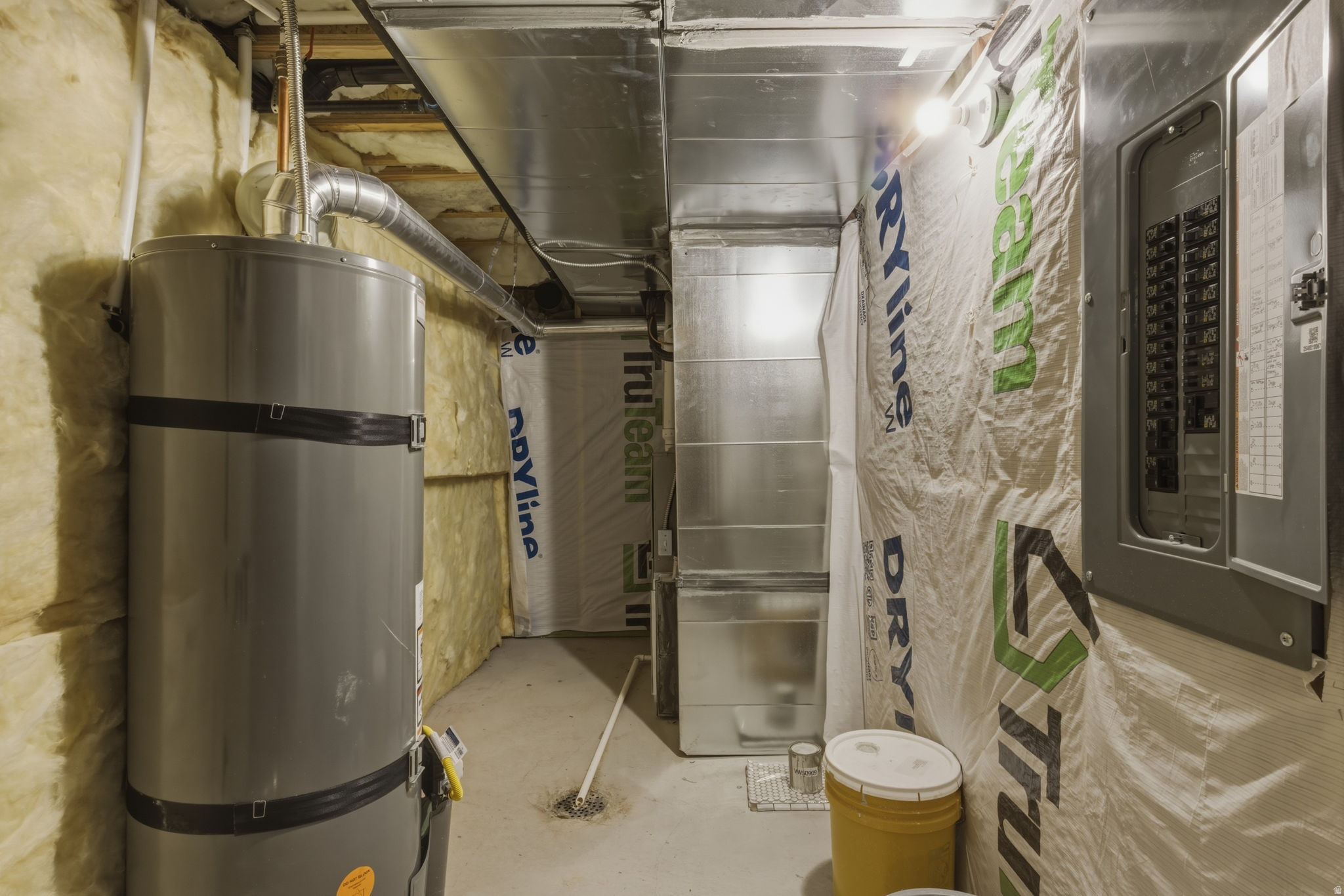 QUAIL MOUNTAIN - Residential