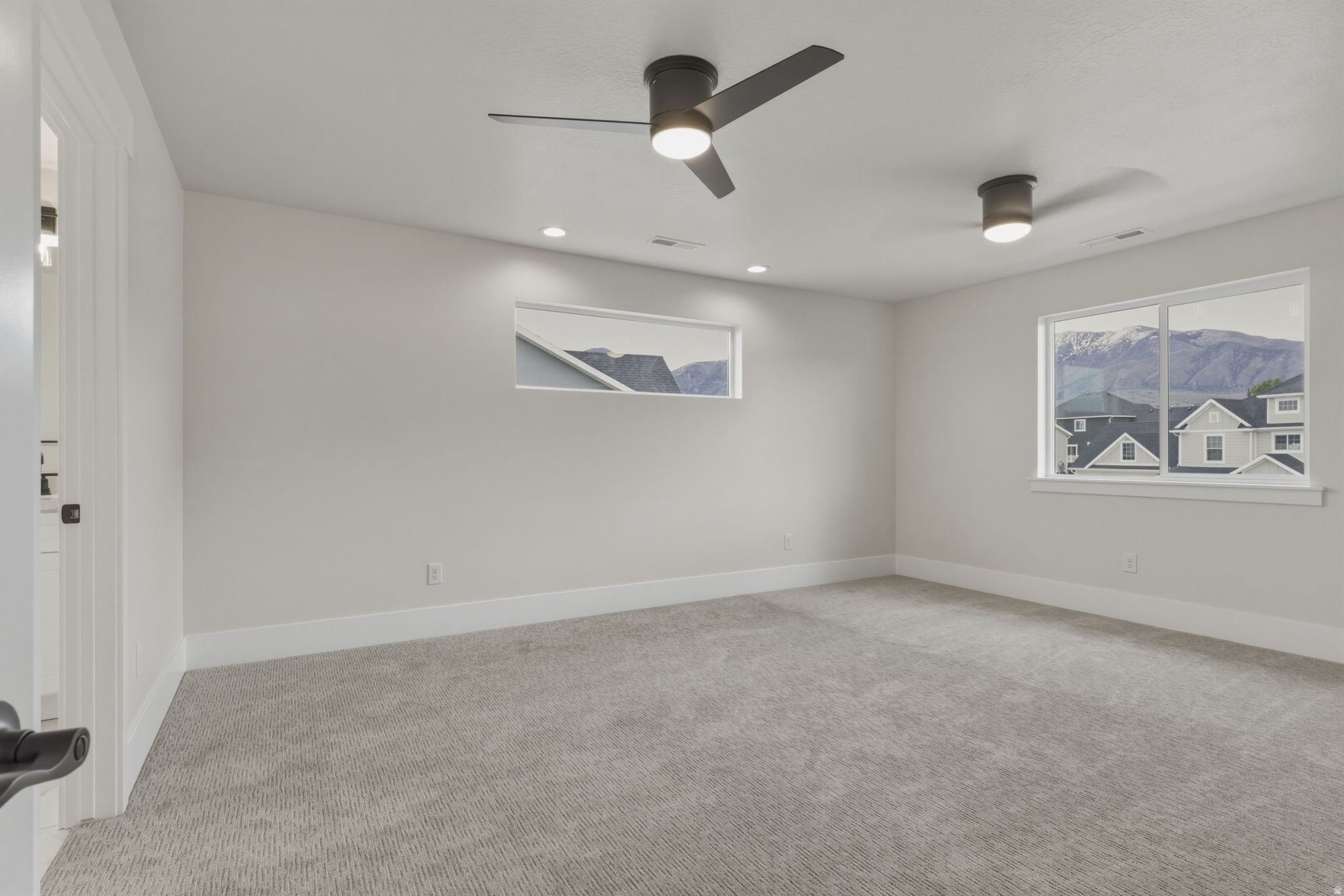 QUAIL MOUNTAIN - Residential