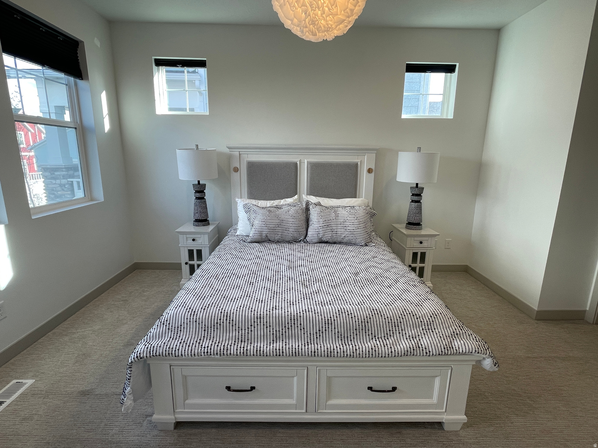 DAYBREAK - Residential