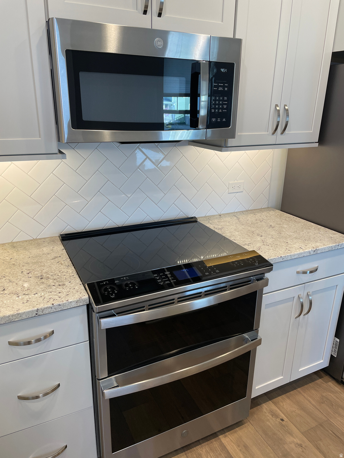 DAYBREAK - Residential