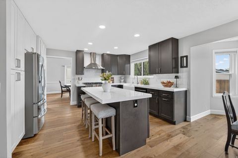 Tiny photo for 11038 S LONGDALE CIR, Sandy, UT 84092 (MLS # 2151065)