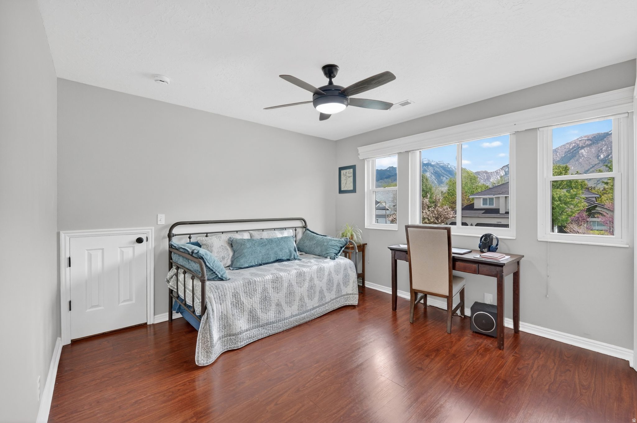 PRESCOTT ESTATES - Residential