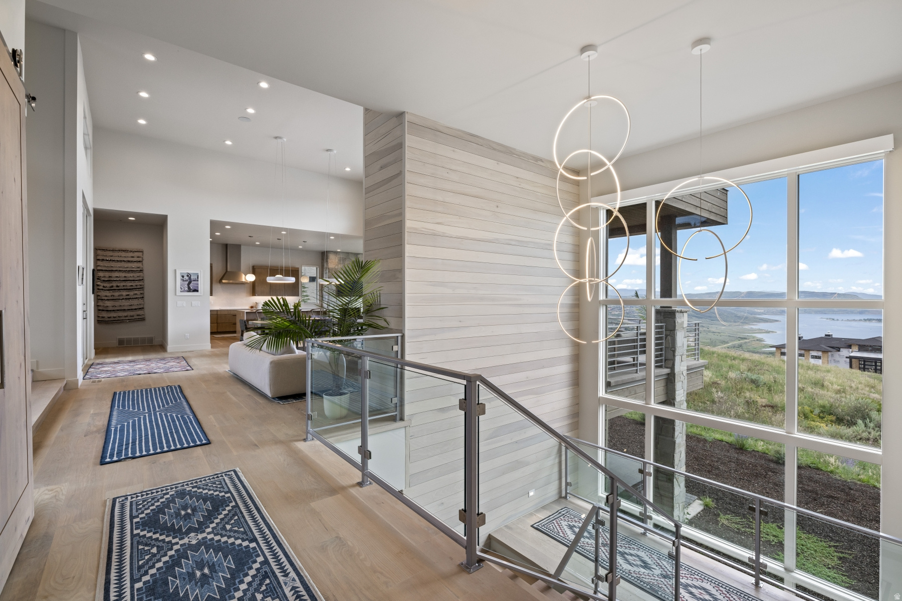 DEER VISTA - Residential Lease