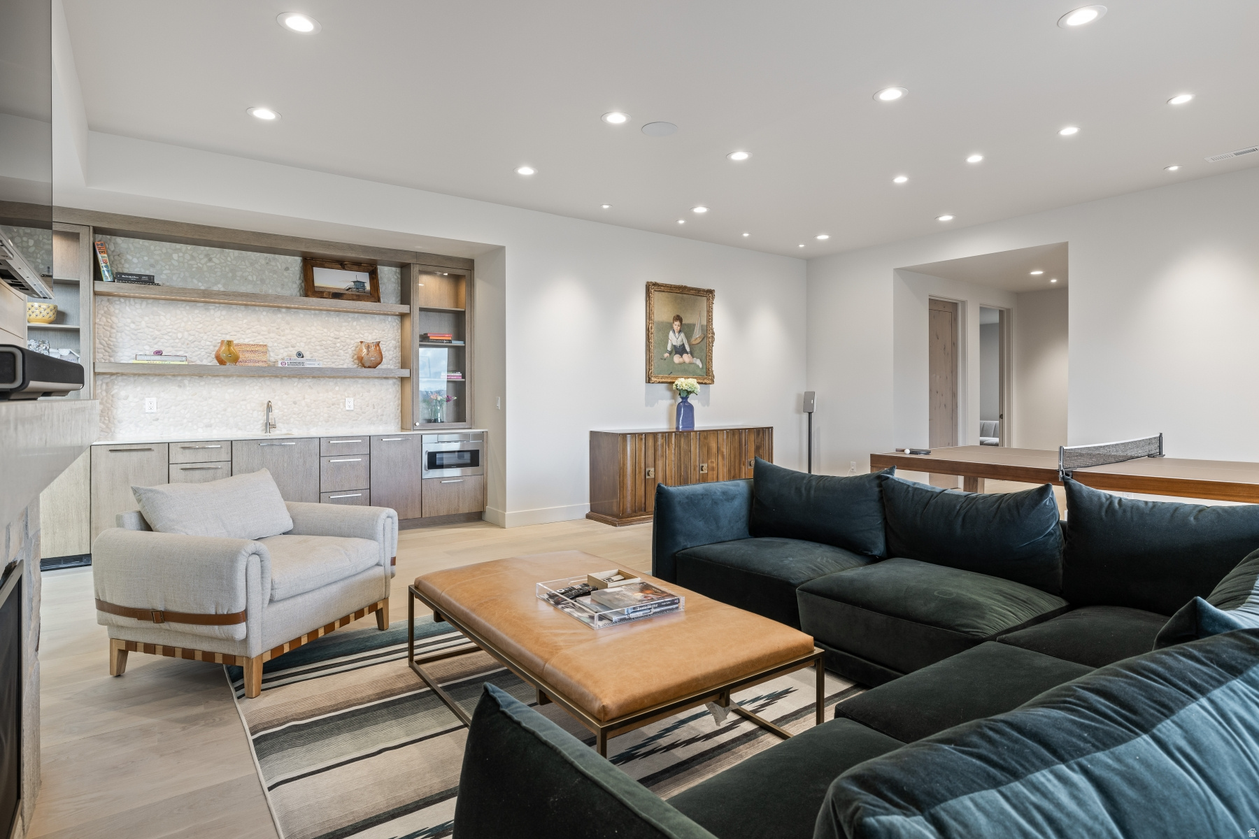 DEER VISTA - Residential Lease