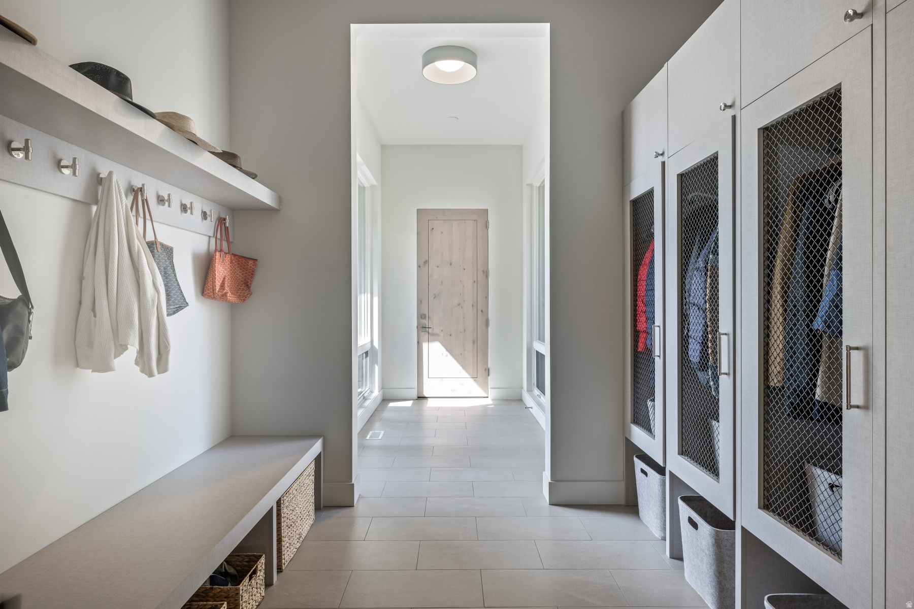 DEER VISTA - Residential Lease