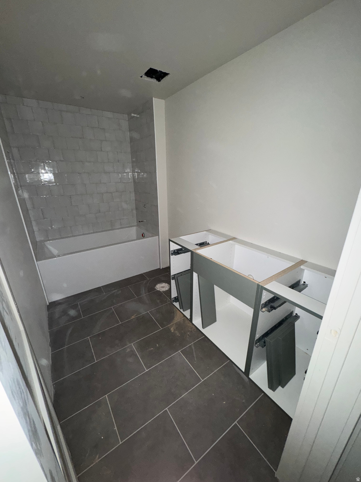 MOUNTAIN GROVE - Residential