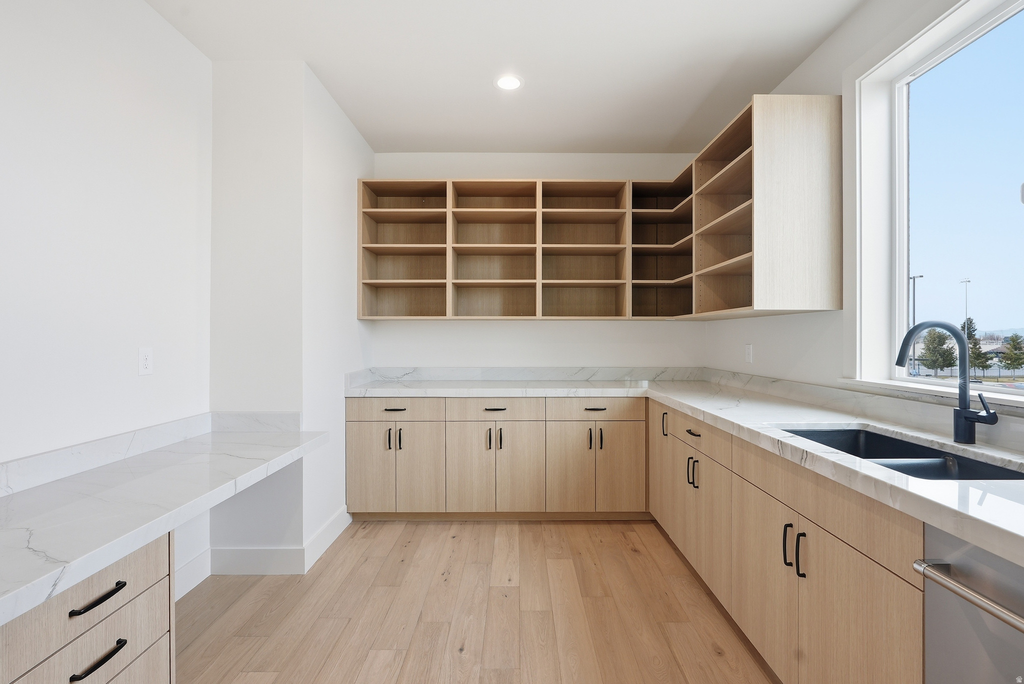 MOUNTAIN GROVE - Residential