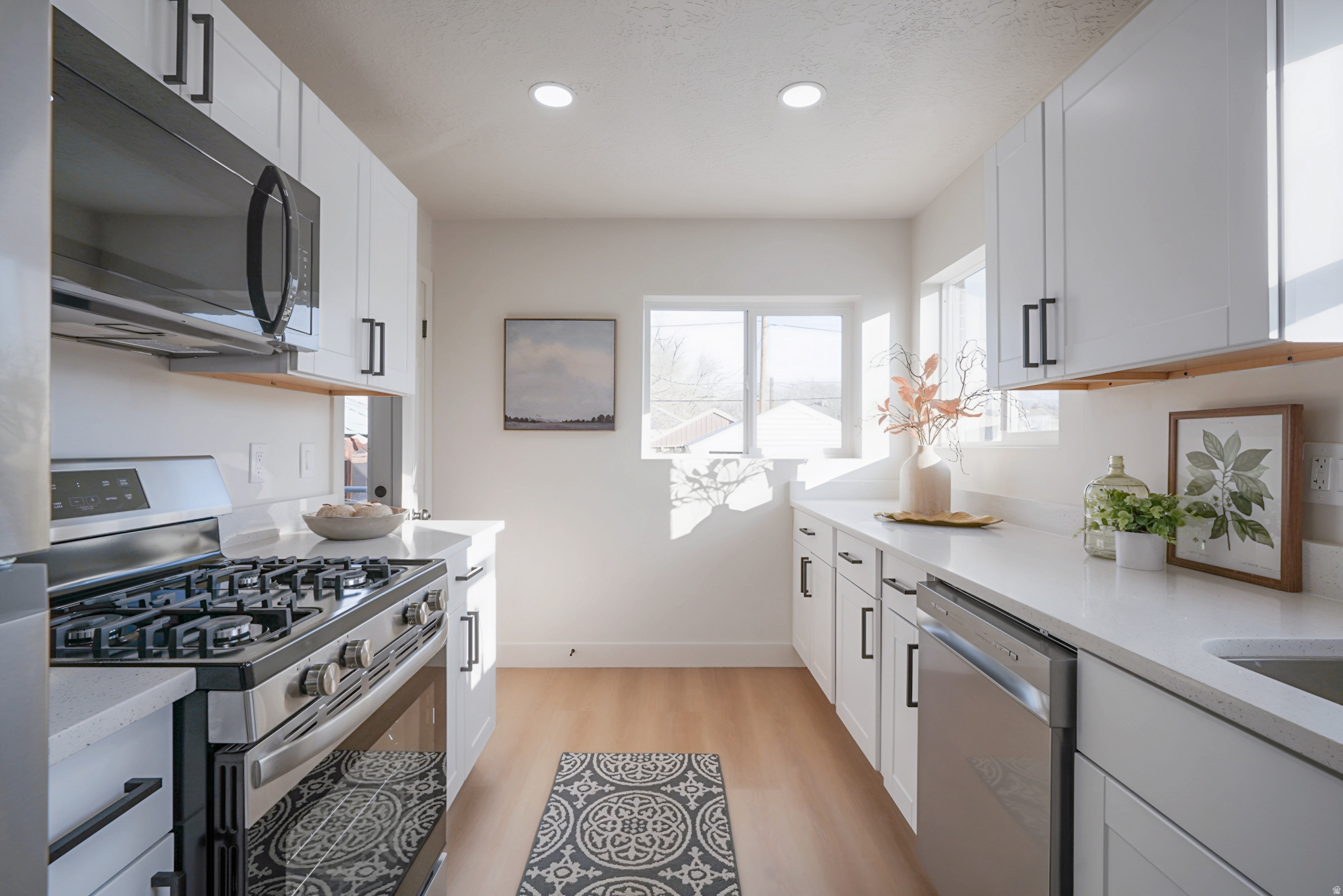 SOUTH SALT LAKE - Residential