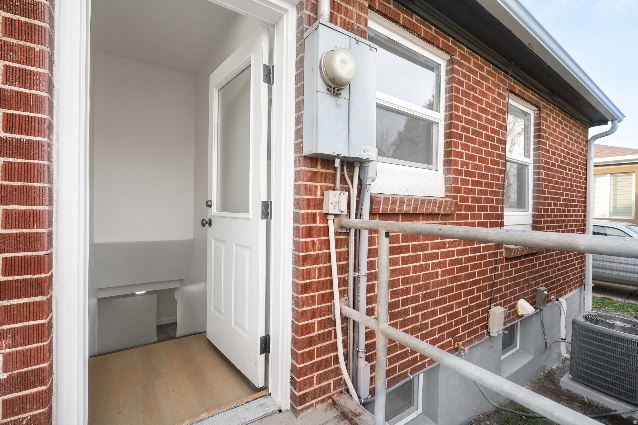 SOUTH SALT LAKE - Residential