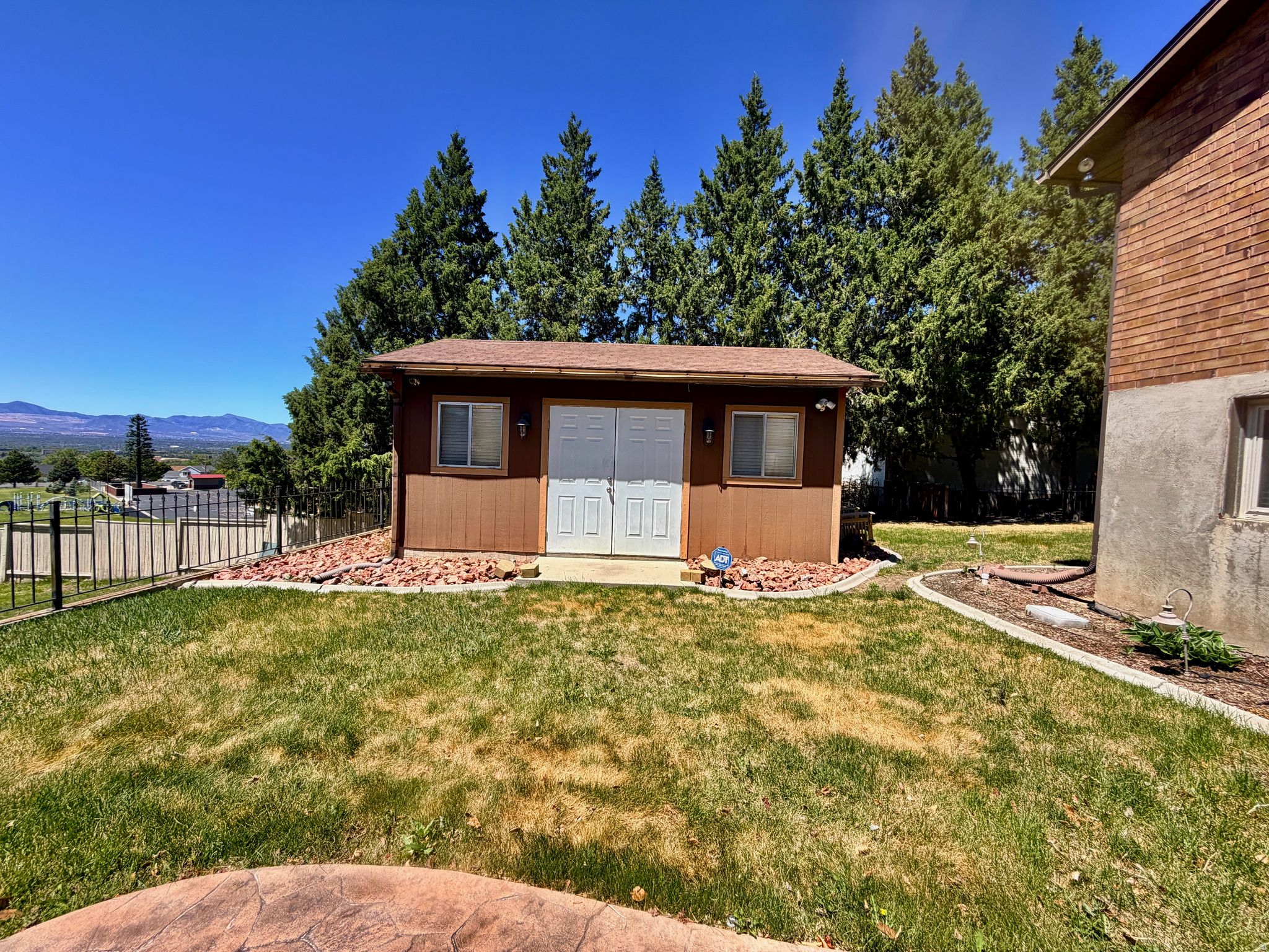 EASTRIDGE #3 - Residential