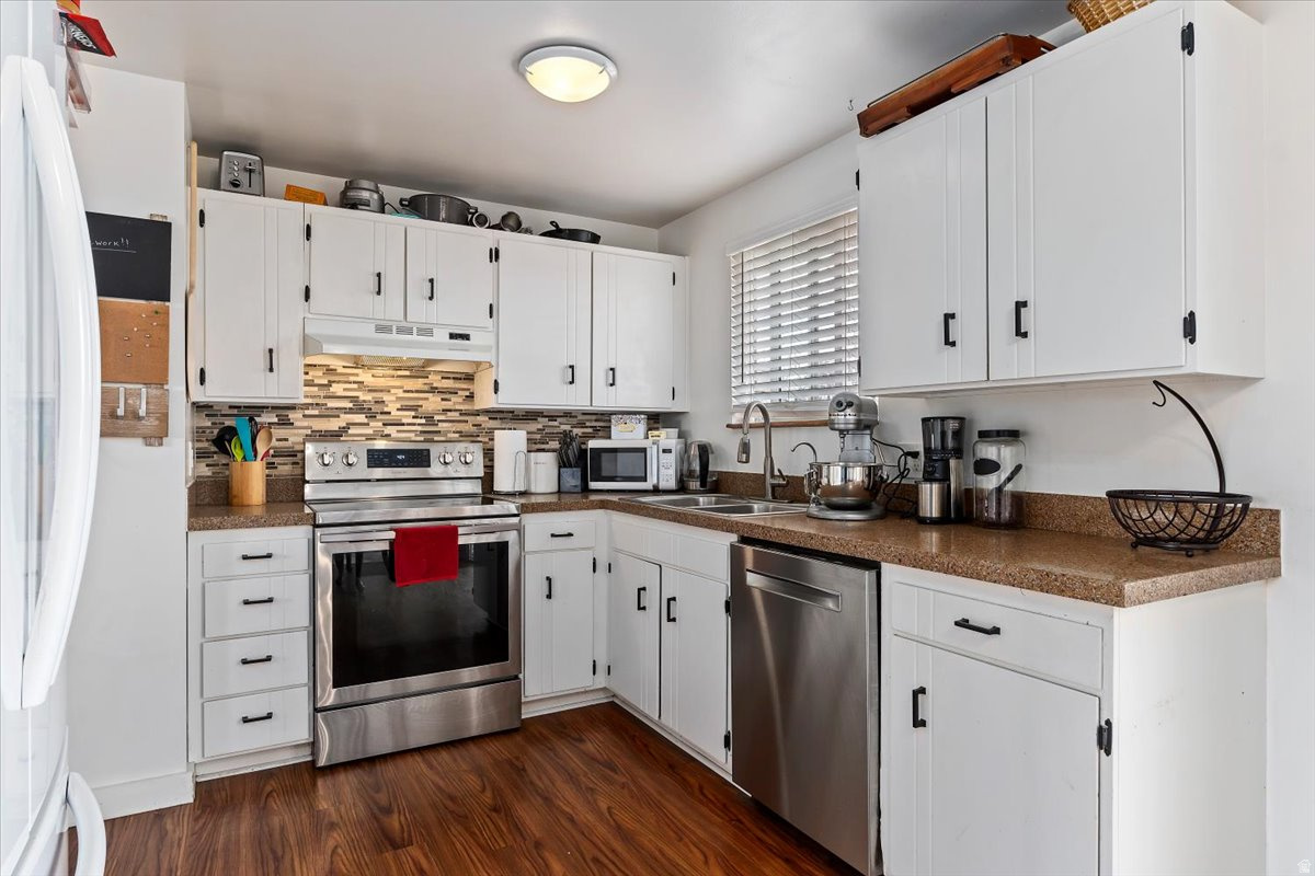 WESTERN HILLS - Residential