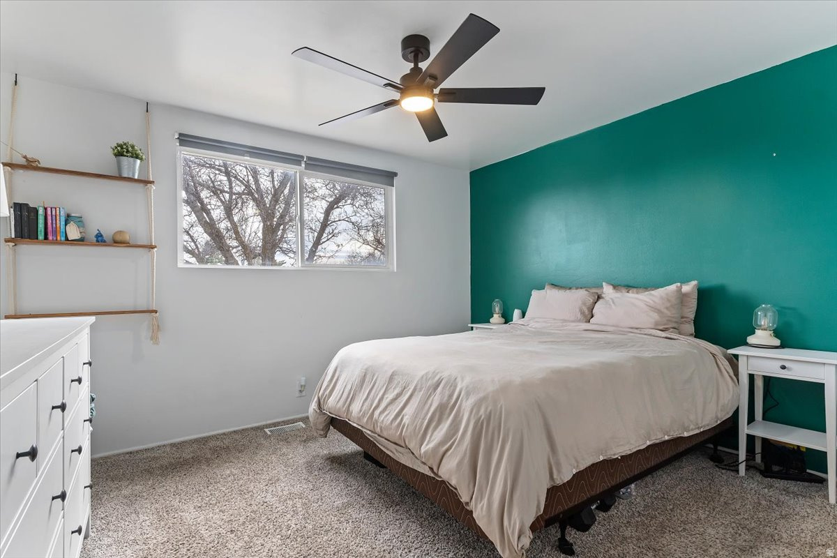 WESTERN HILLS - Residential