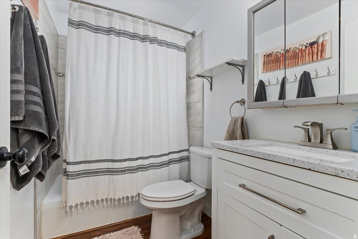 WESTERN HILLS - Residential