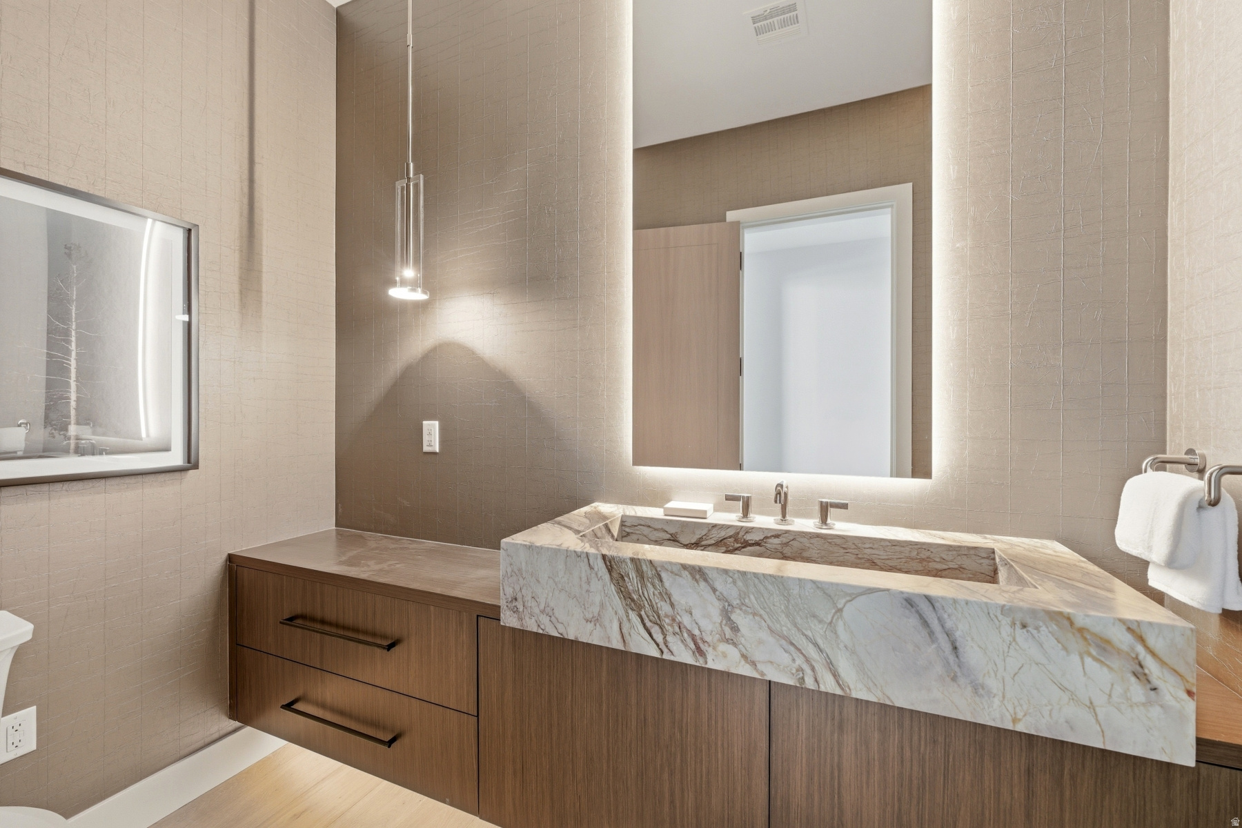 ELEVATION AT CANYONS VILLAGE - Residential