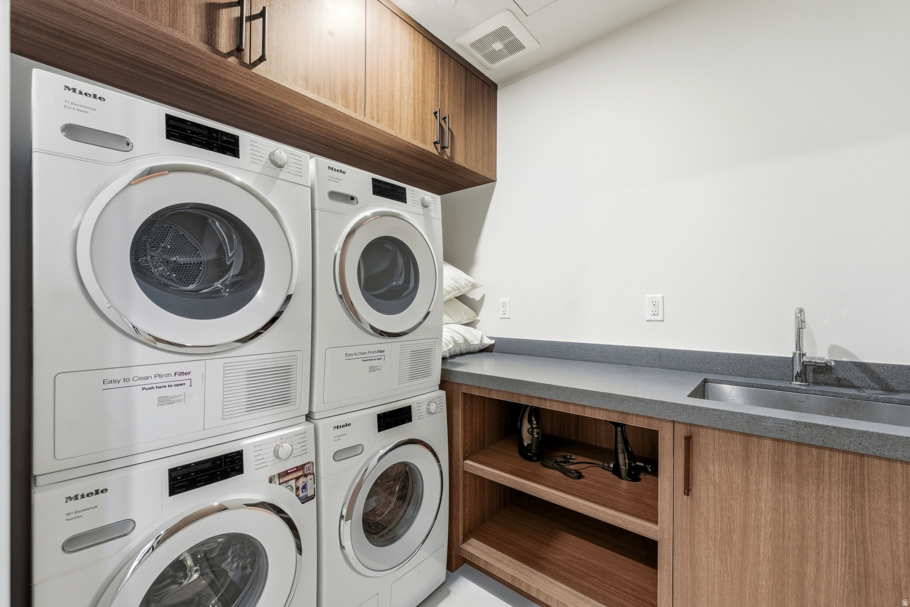 ELEVATION AT CANYONS VILLAGE - Residential