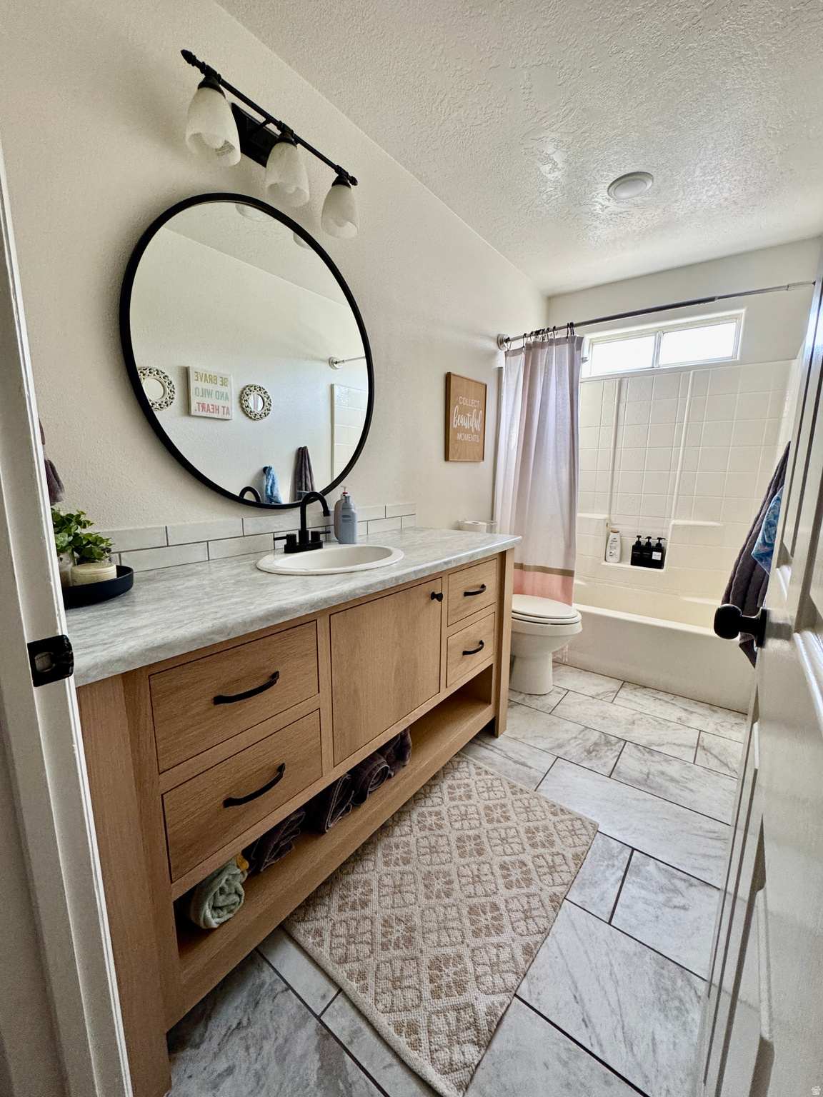 BLOOMINGTON HILLS 9 - Residential