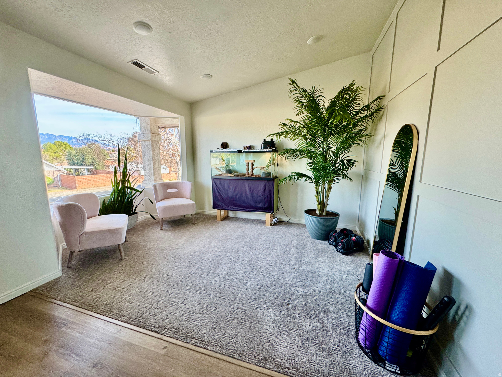 BLOOMINGTON HILLS 9 - Residential